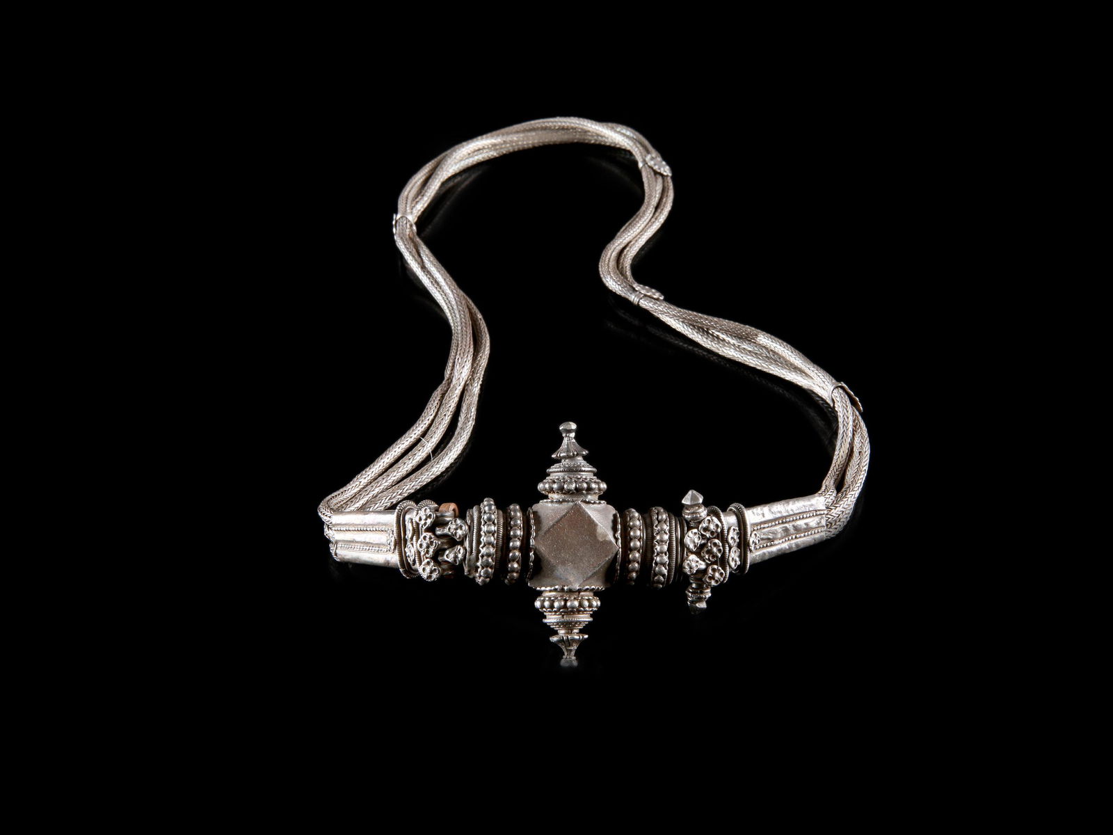 A Indian Silver Belt (1 of 6)