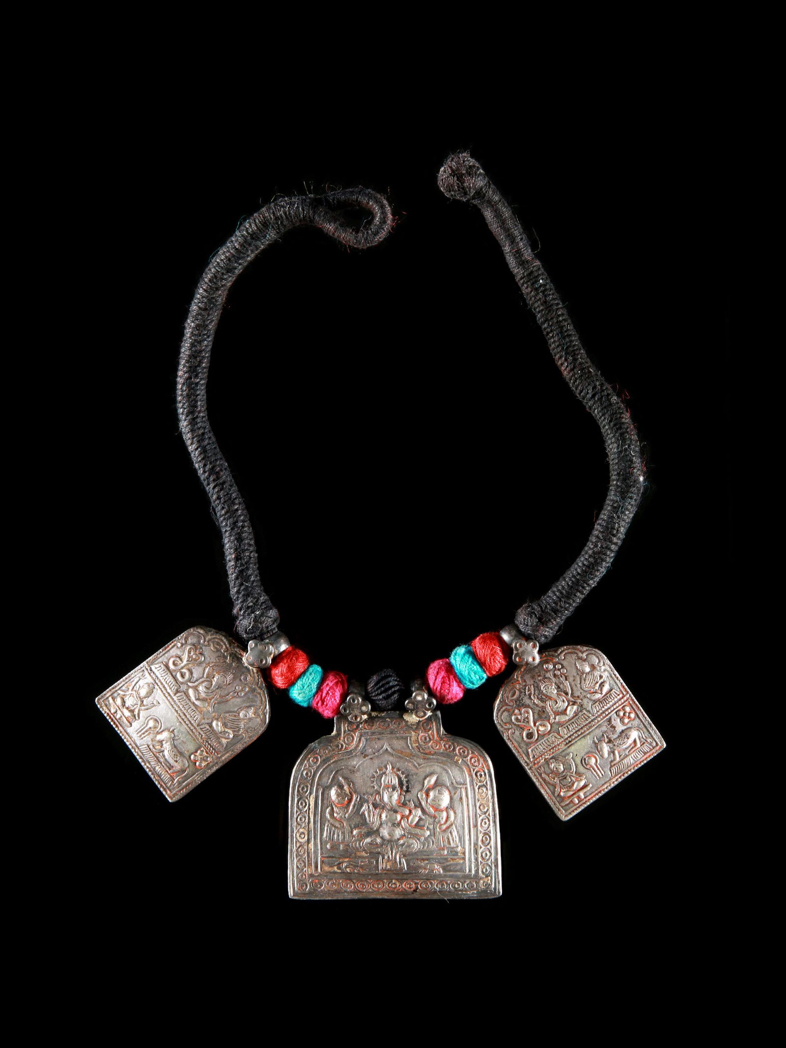 A Gujarat Necklace with three Silver Amulets (1 of 4)
