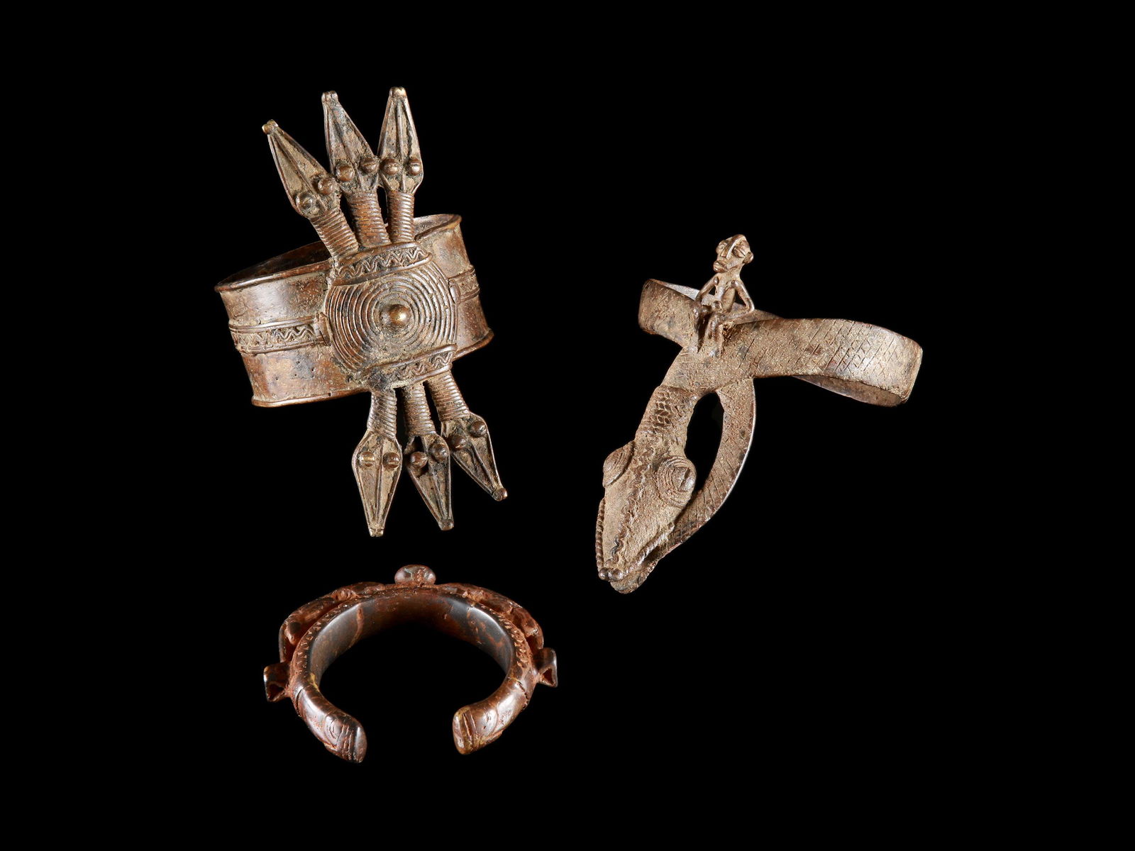 3 Lobi Bronze Bangles (1 of 4)