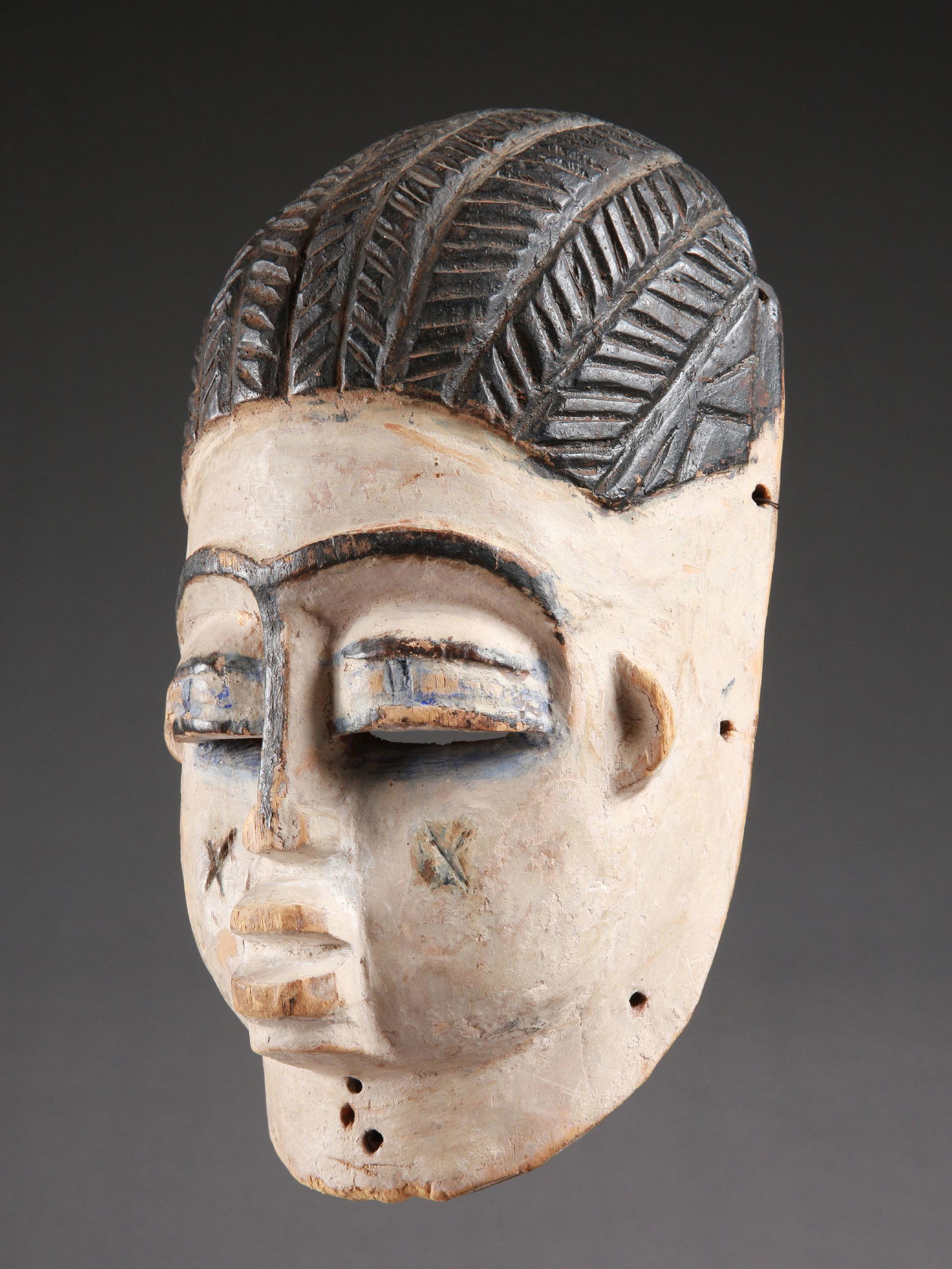 An Edo-Bini Mask (1 of 7)