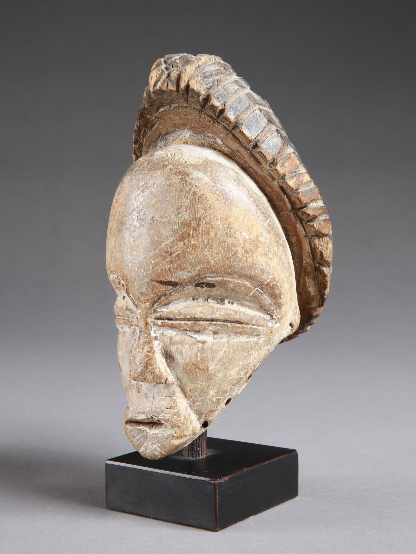 A Tsogo Miniature Head (1 of 14)