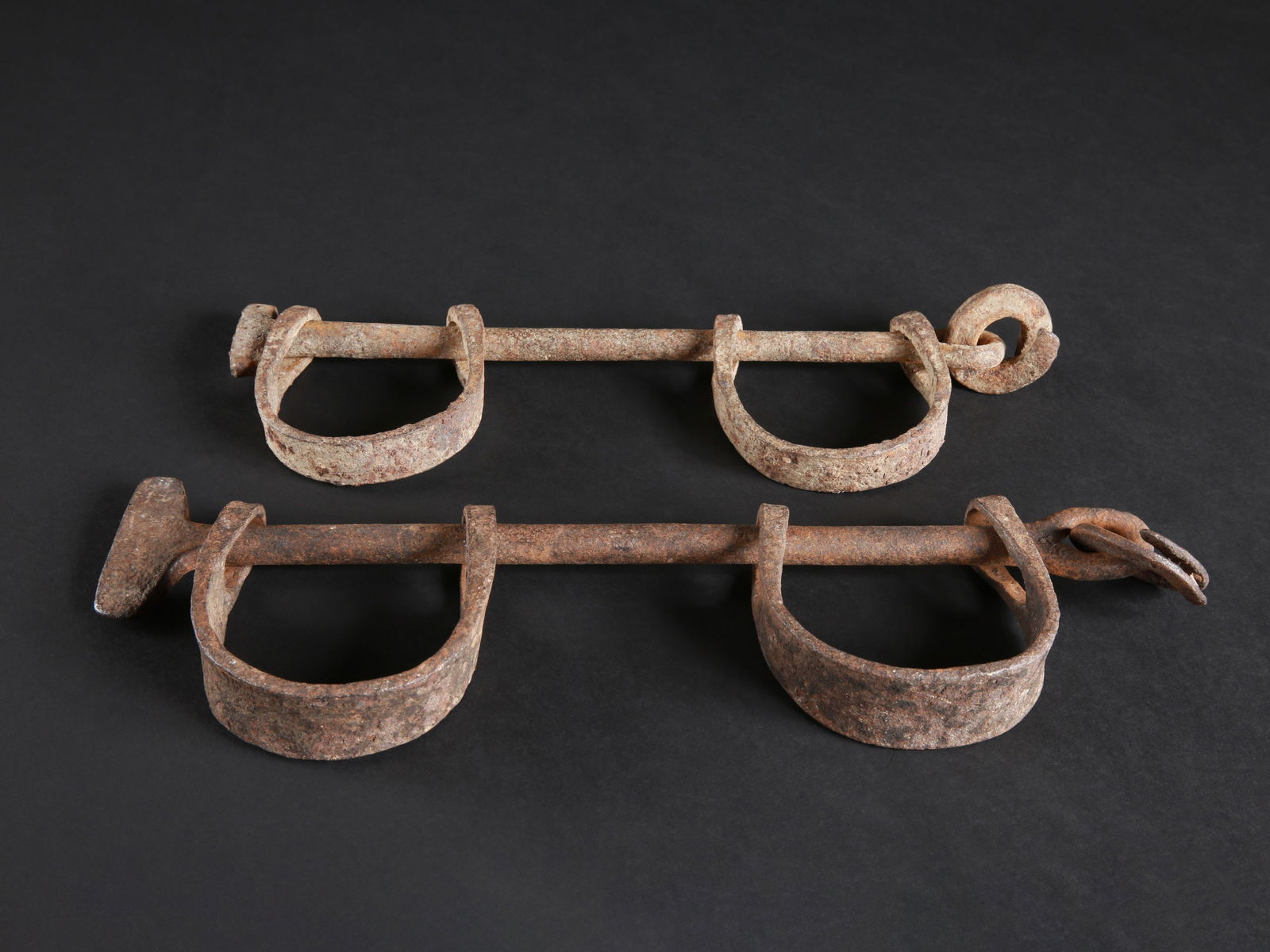 2 Wrought Iron Shackles (1 of 3)