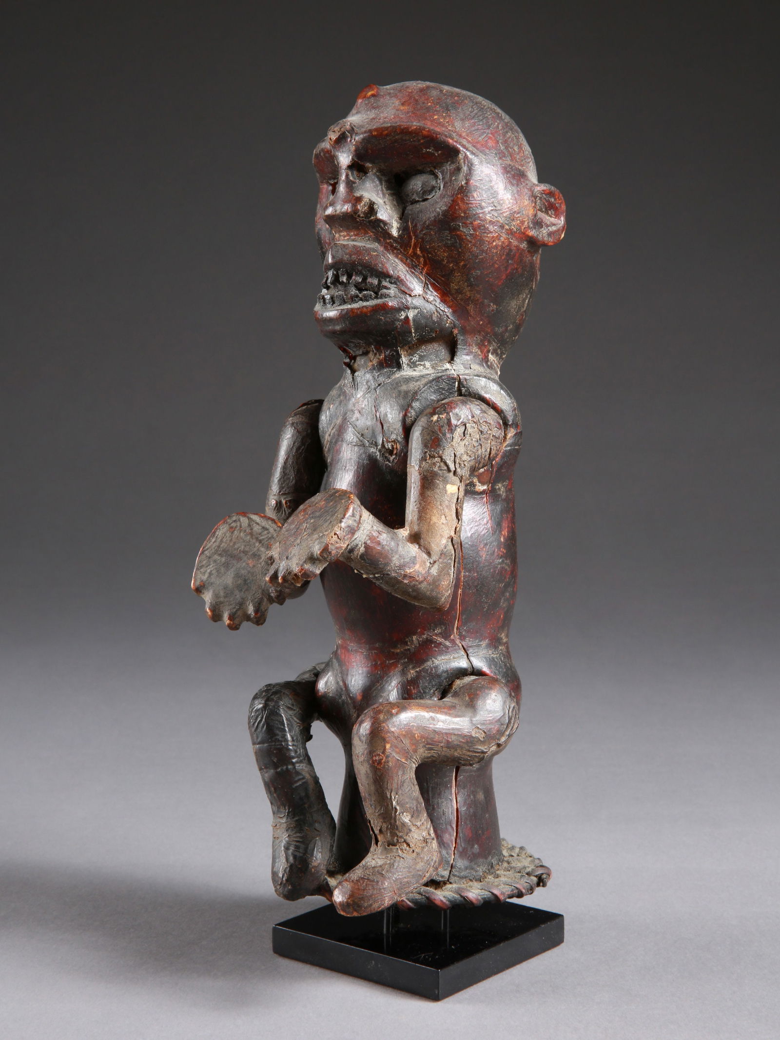 A Widekum Headdress, "tukum" (1 of 11)