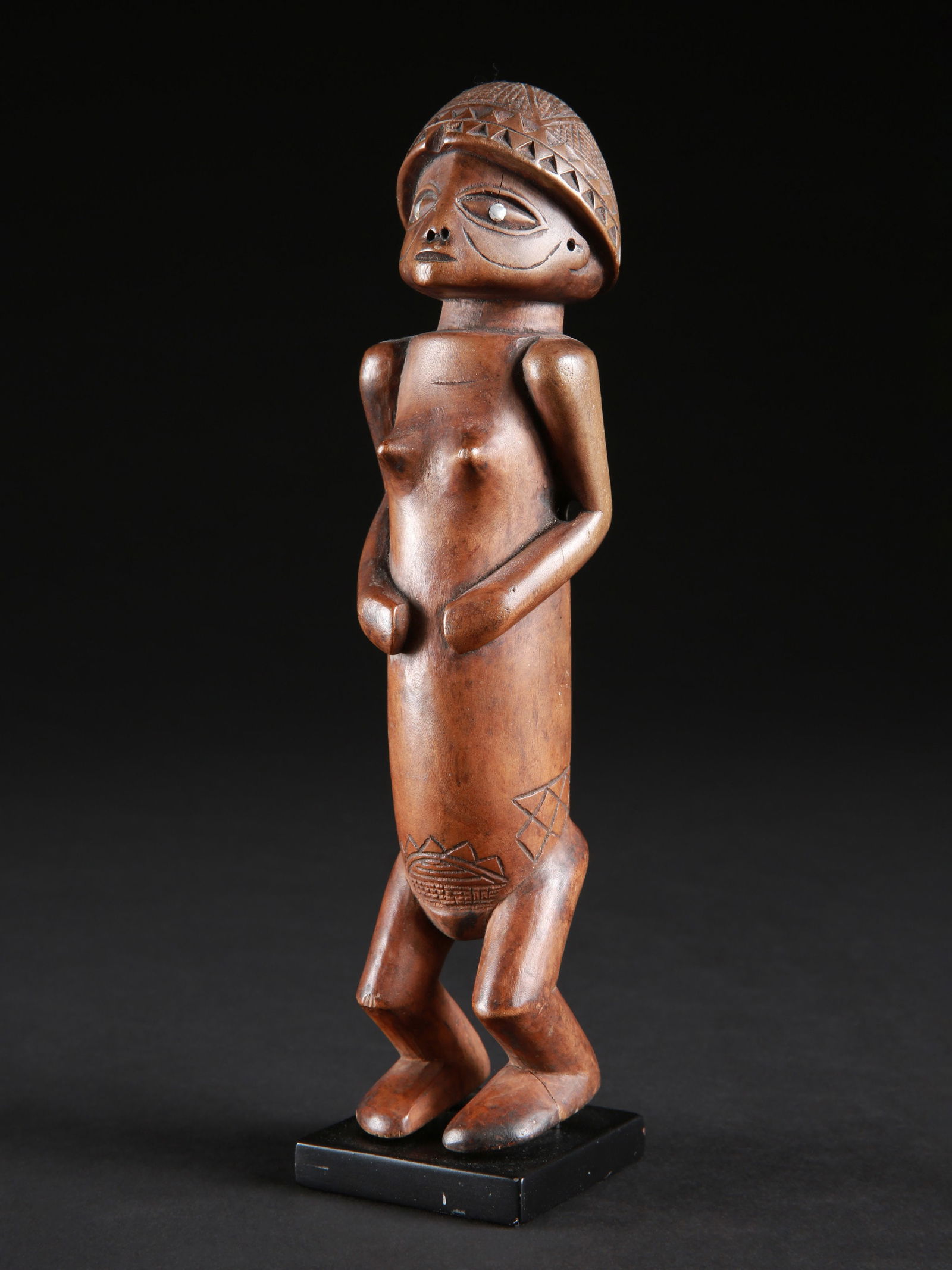 A Lwena Figure, "kaponya" (1 of 11)