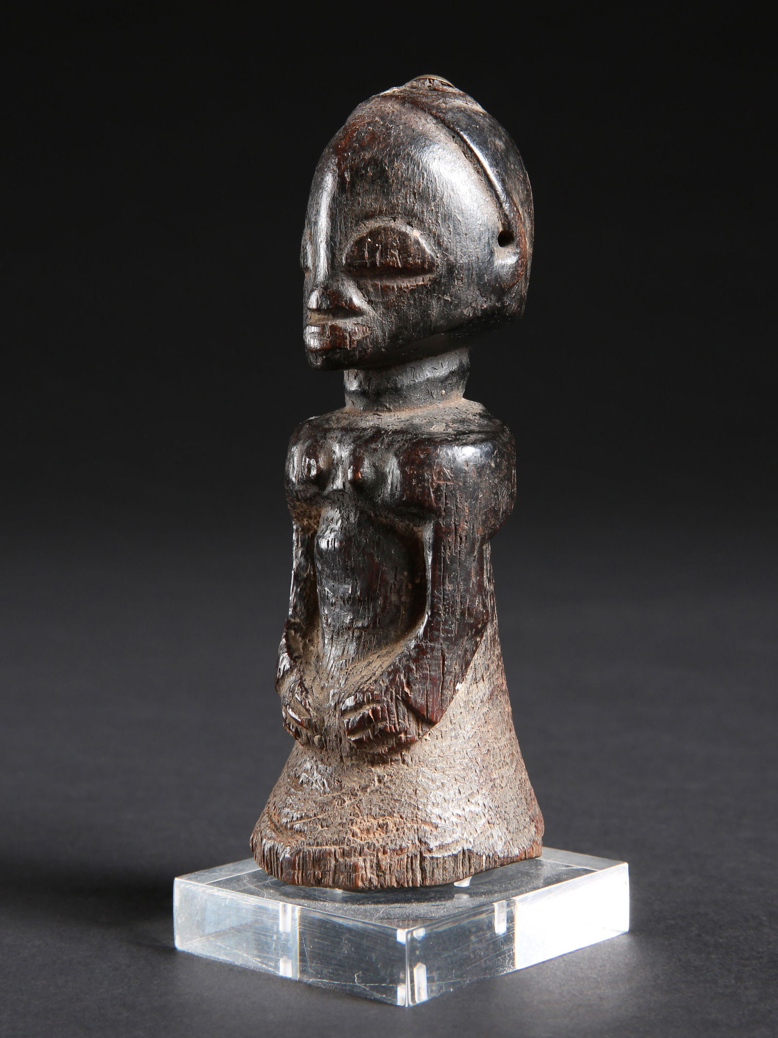A Luba Miniature Figure, "kakudji" (1 of 10)