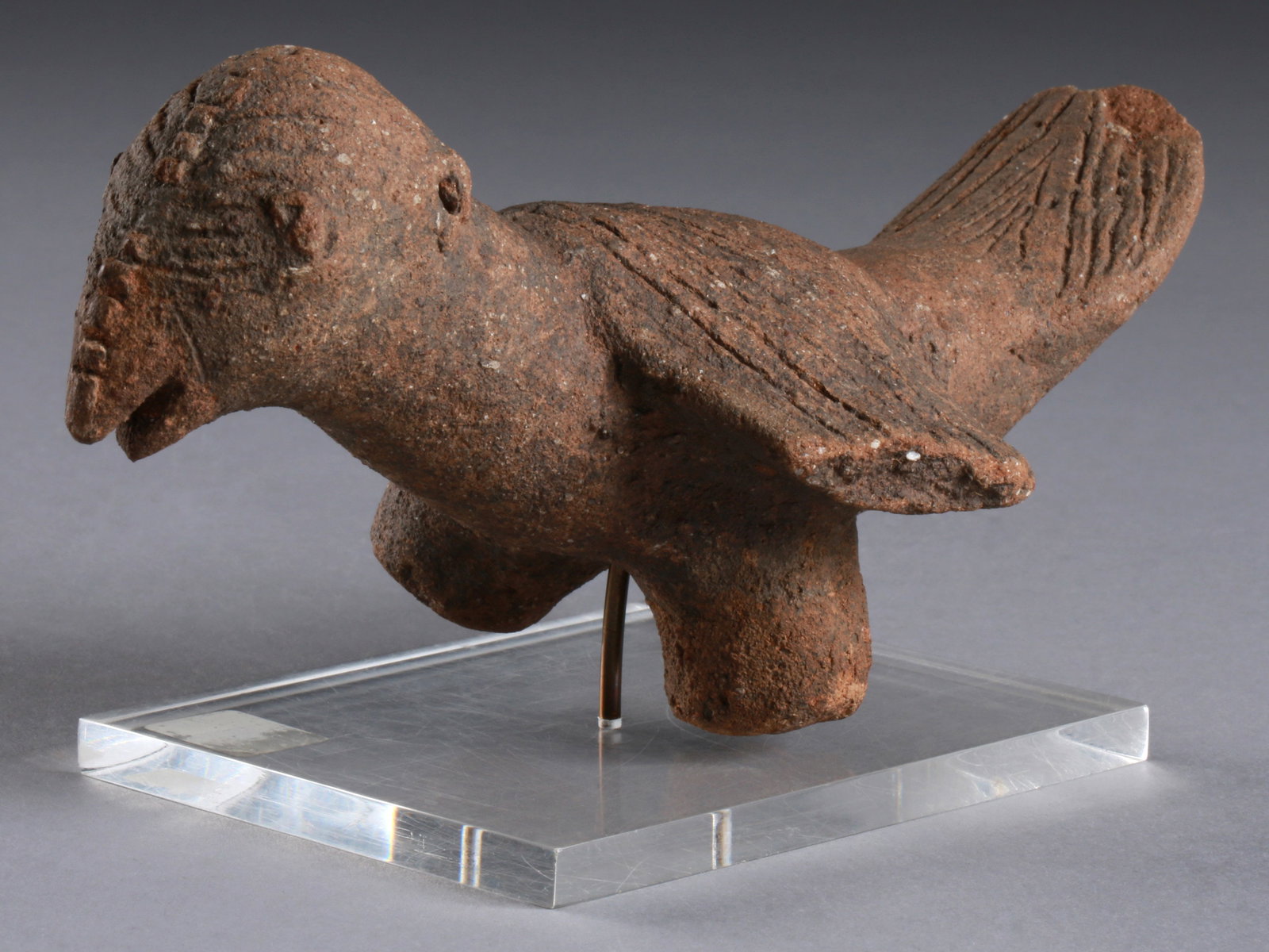 A Koma-Bulsa Terracotta Bird, "kronkronbua" (1 of 12)