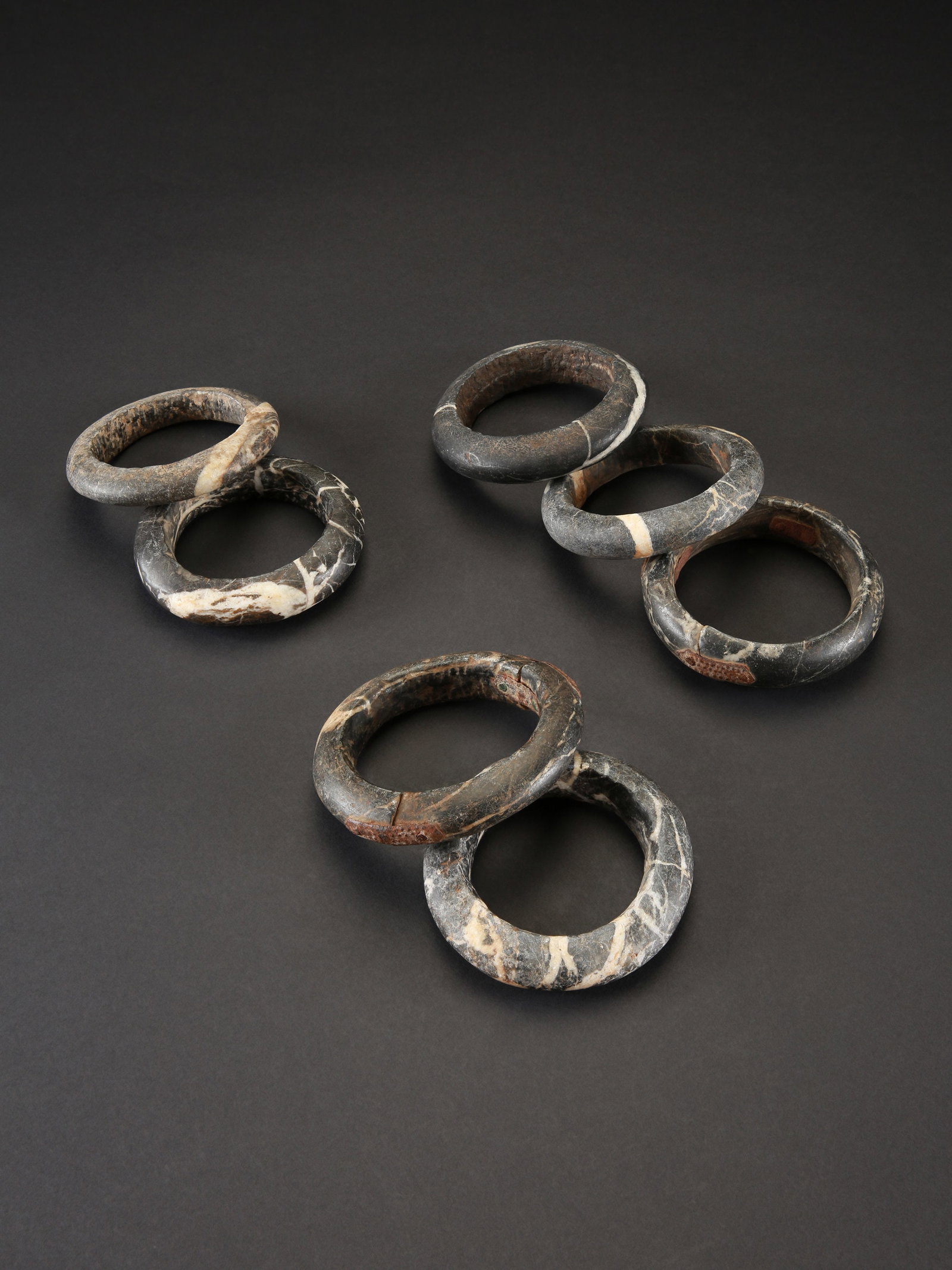 7 Southern Sahara Stone Bracelets, "gungulu" (1 of 11)