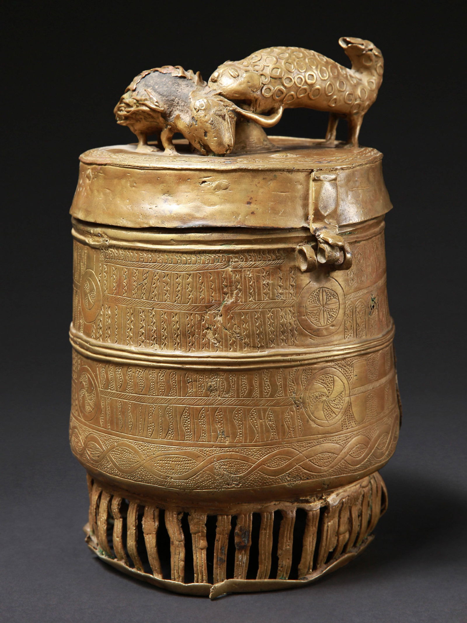 An Asante Container, "kuduo" (1 of 13)