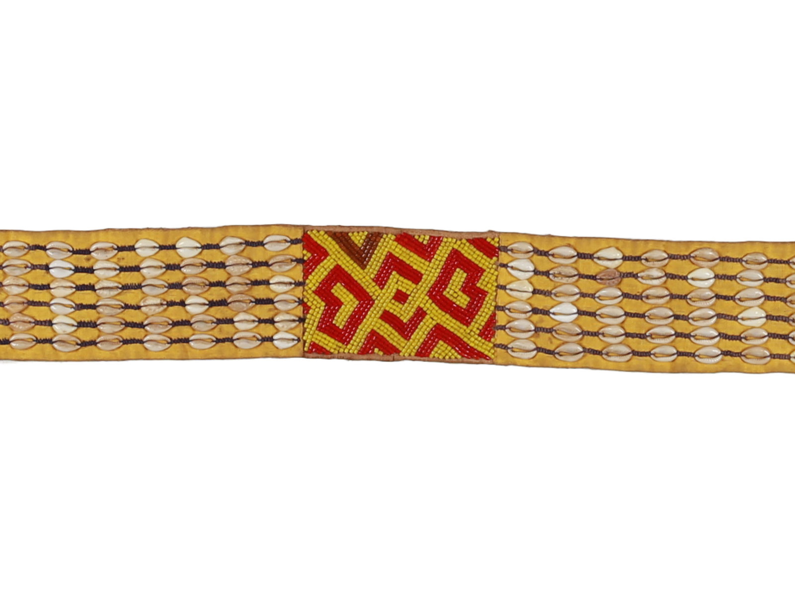 A Kuba Belt, "yeemi bushyaam mu-imbiim": Gürtel, "yeemi bushyaam mu-imbiim" Kuba. DR Kongo Ohne Sockel / without base Glasperlen, Kaurischnecken, Textil. B 10 cm. L 154,5 cm. Provenienz: Gérald Minkoff (1937-2009) und Muriel Olesen (1948-2