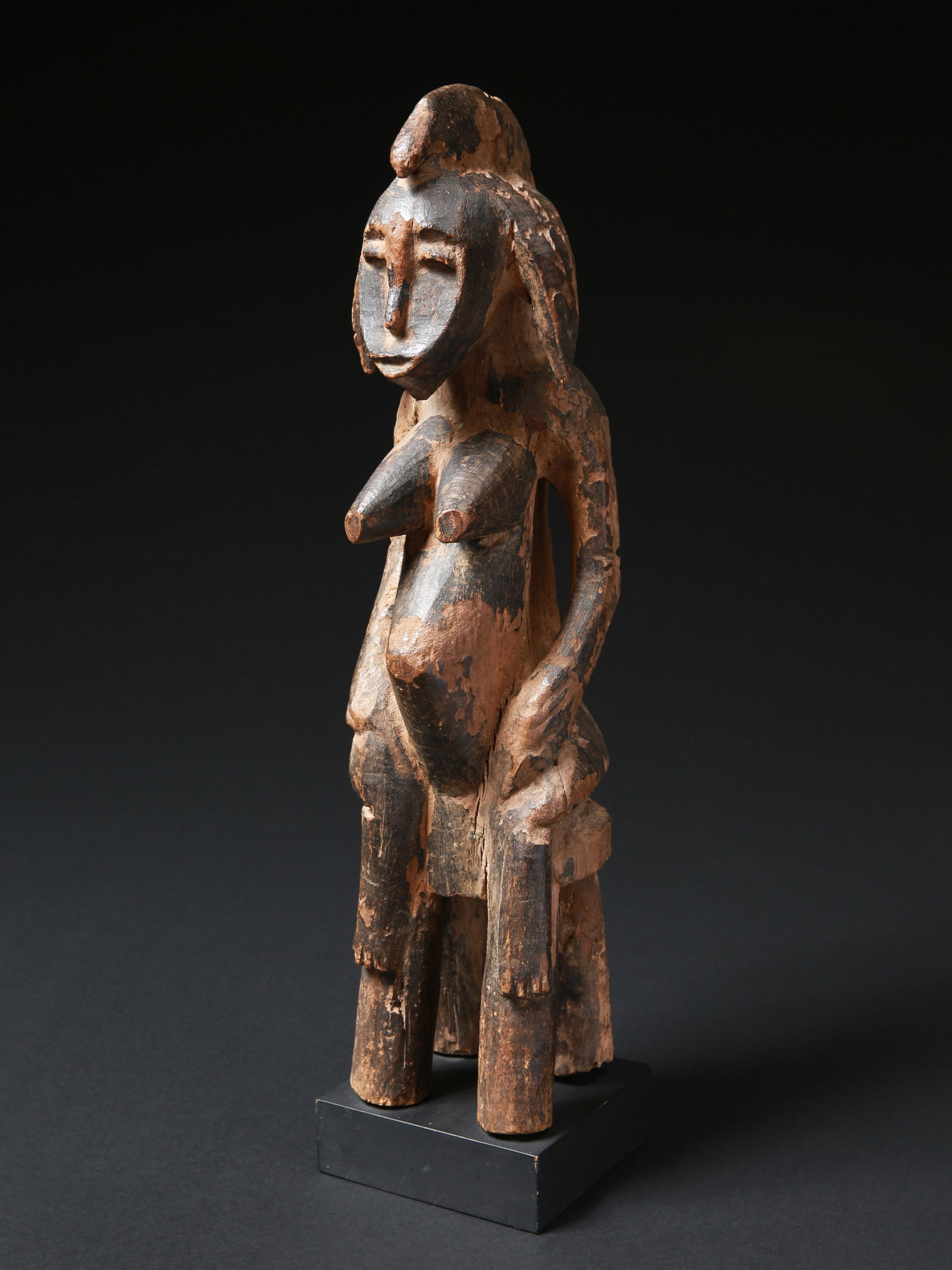 A Senufo seated Figure (1 of 13)