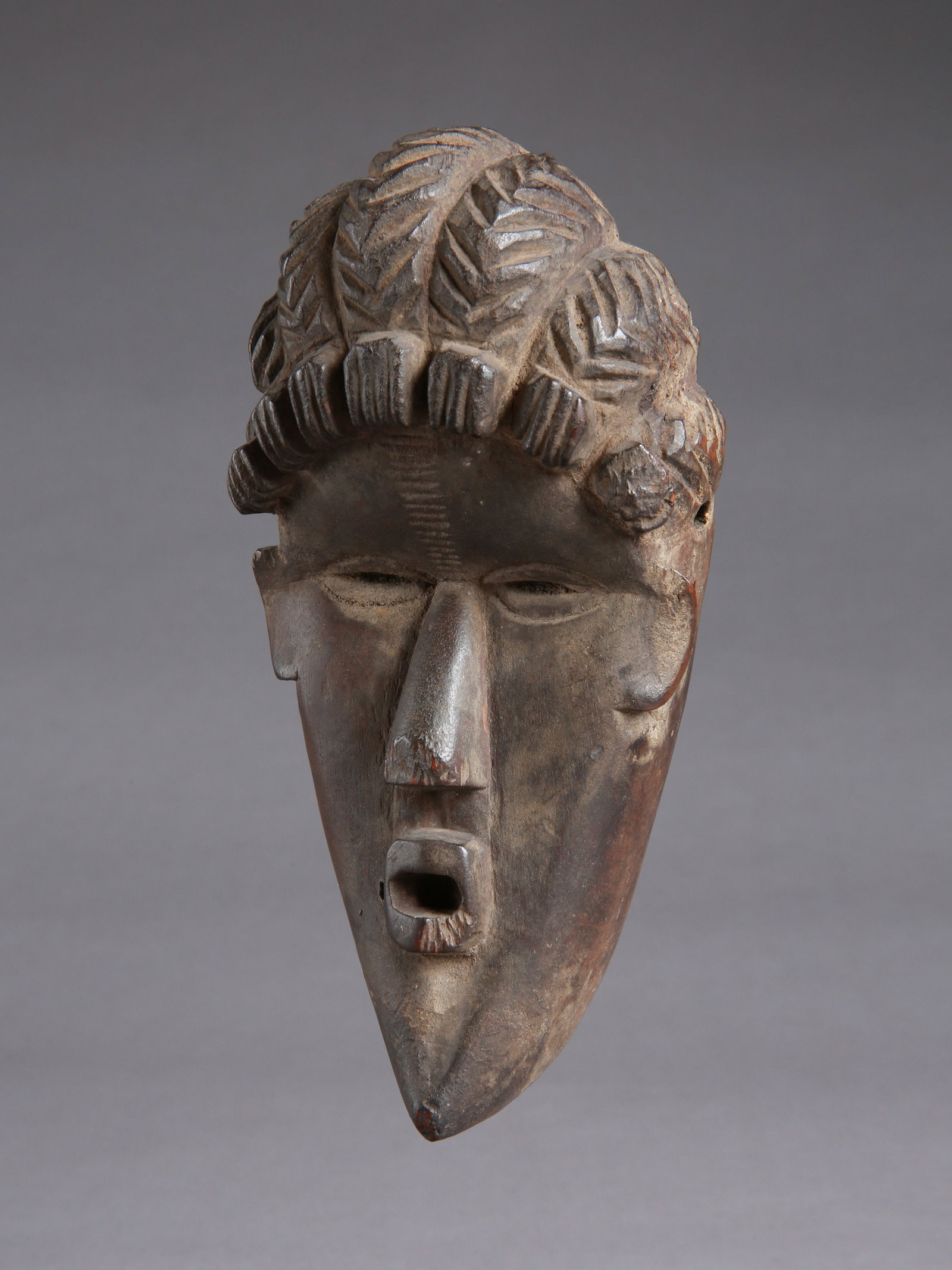 A Bassa Miniature Masquette, "ma go" (1 of 6)