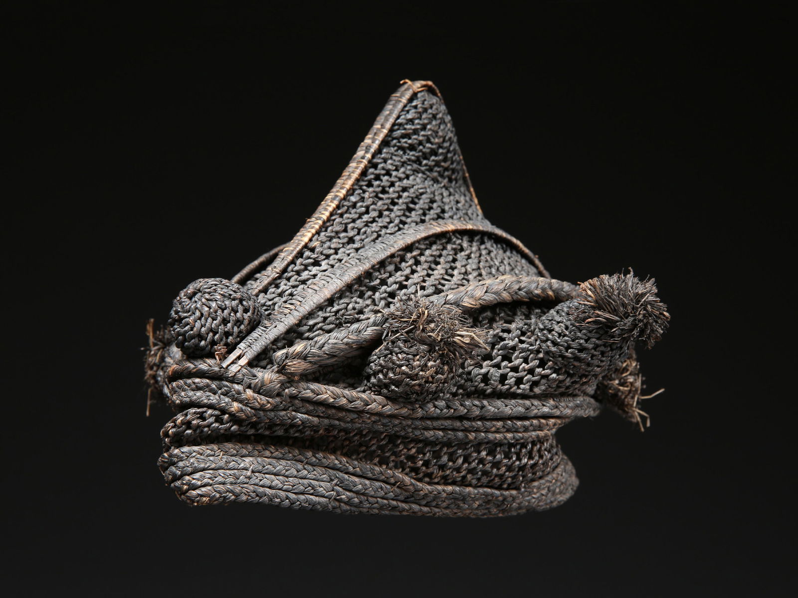 A Yaka Hat, "bweni" (1 of 8)