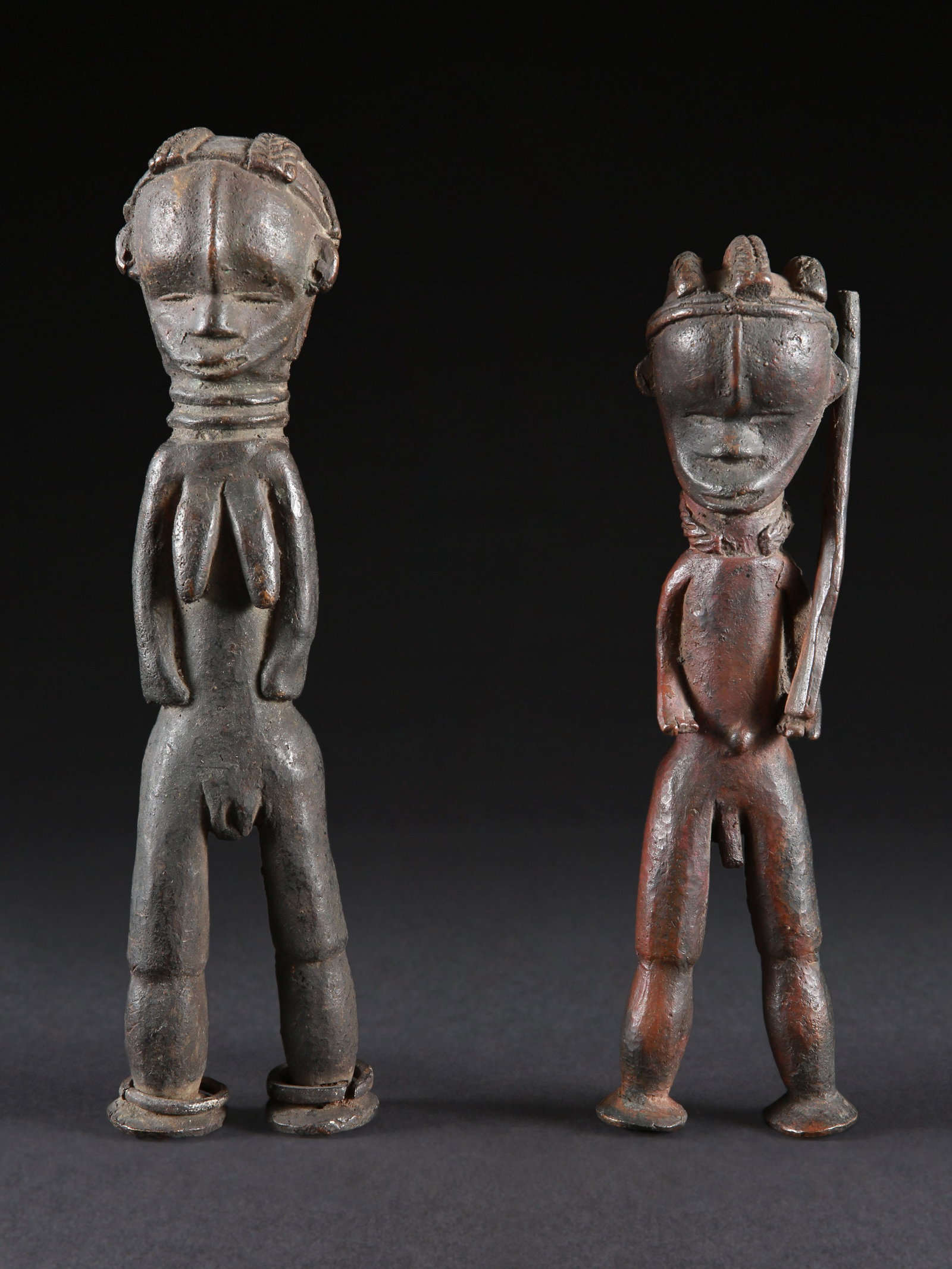 2 Dan Bronze-Figures (1 of 8)