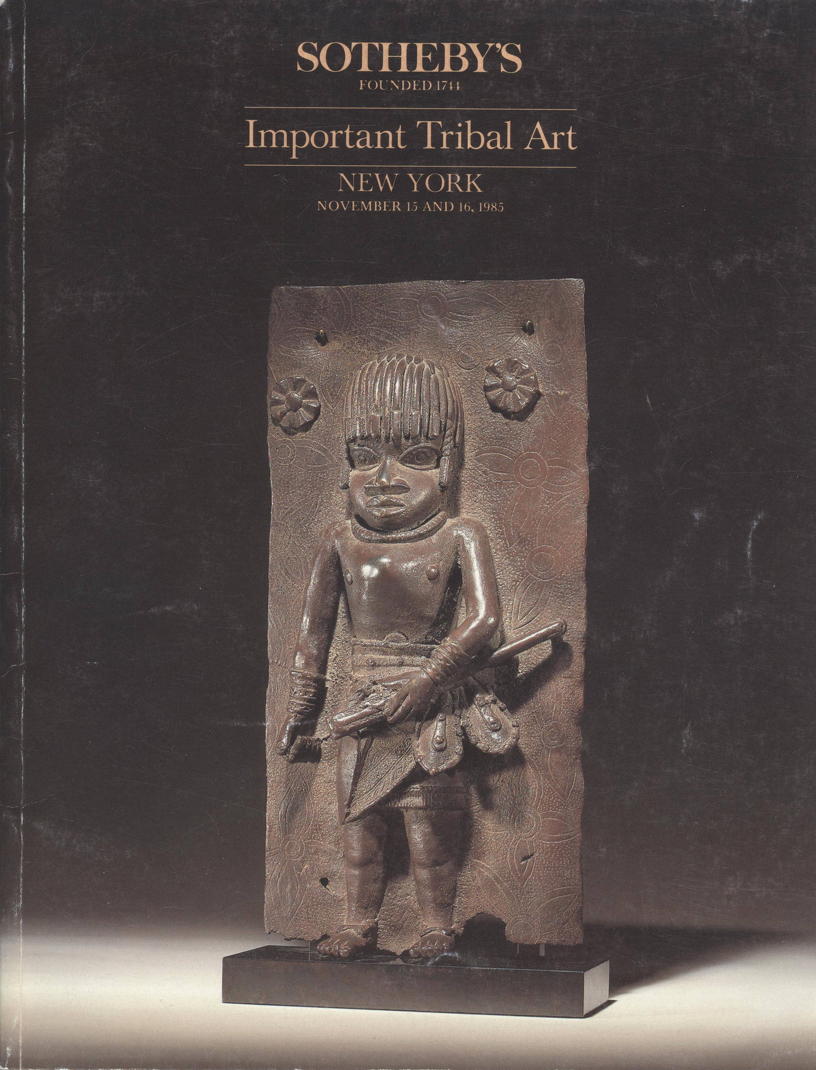 Sotheby's 1985, Important Tribal Art: Sotheby's 1985, Important Tribal Art Sotheby's, New York (15/16.11.1985) English Text/Edition Numerous illustrations Softcover 359 g CHF 20 / 40