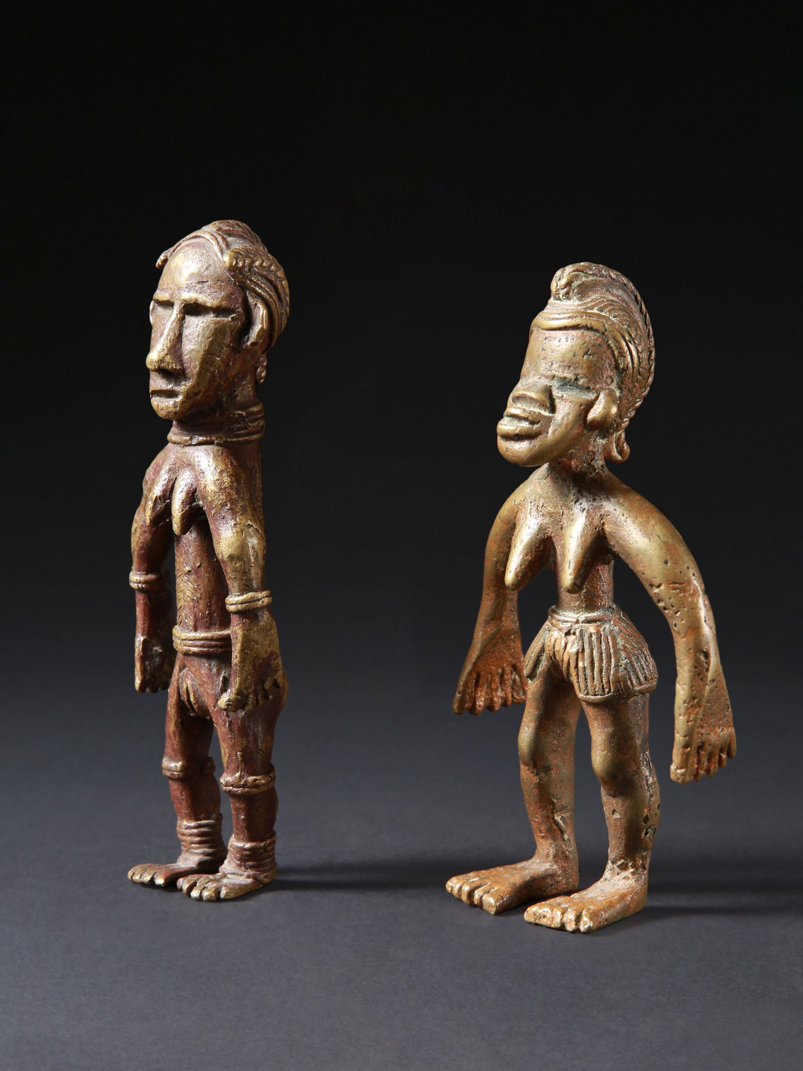 2 Dan Figures, "za me" (1 of 10)