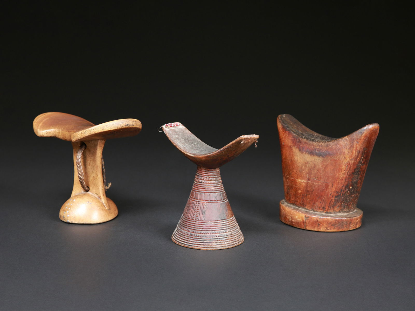 1 Neckrest ("borokoto") and 2 Neckrests ("gimme") (1 of 9)