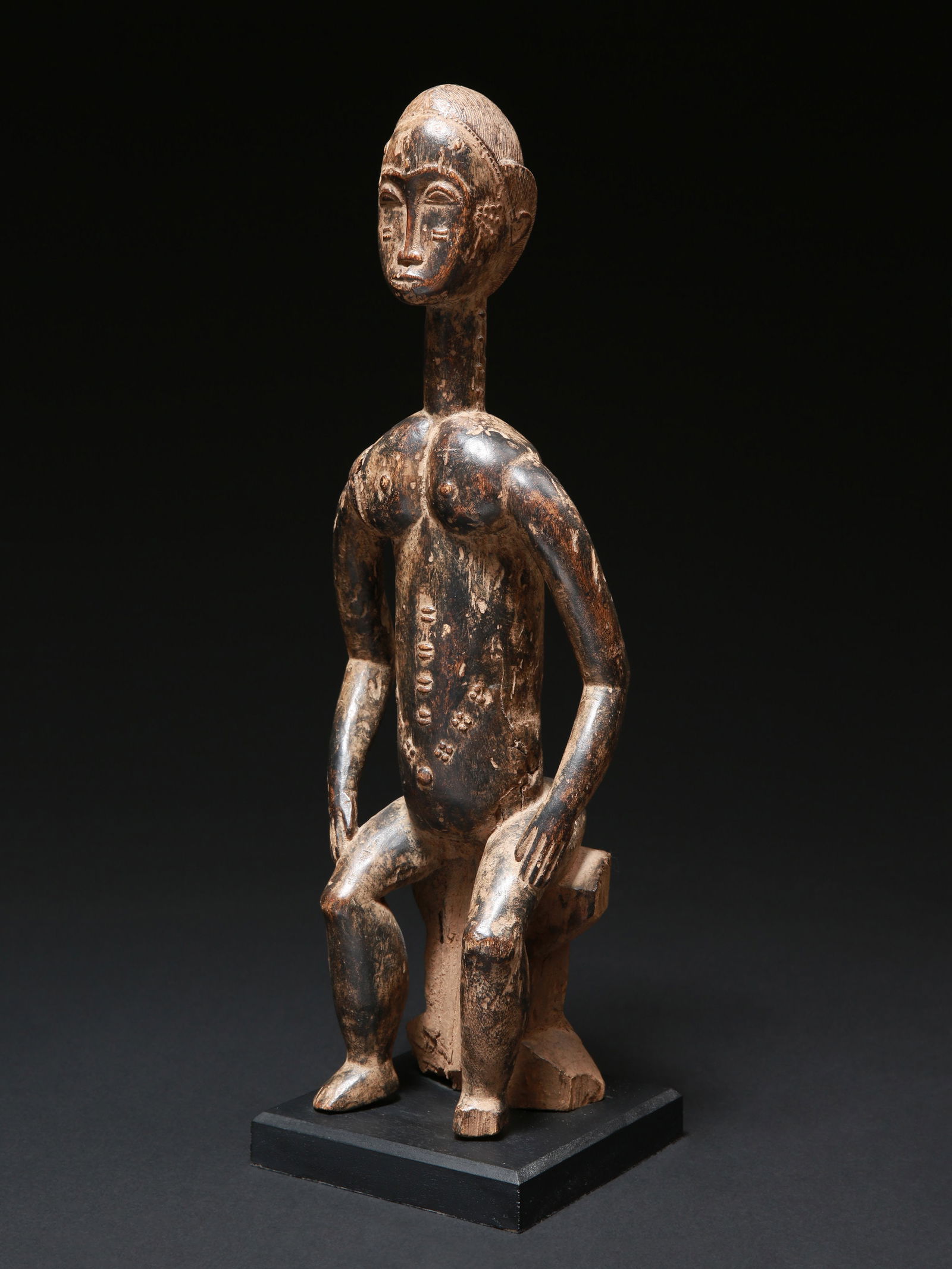 A Baule Figure, Handicraft (1 of 15)
