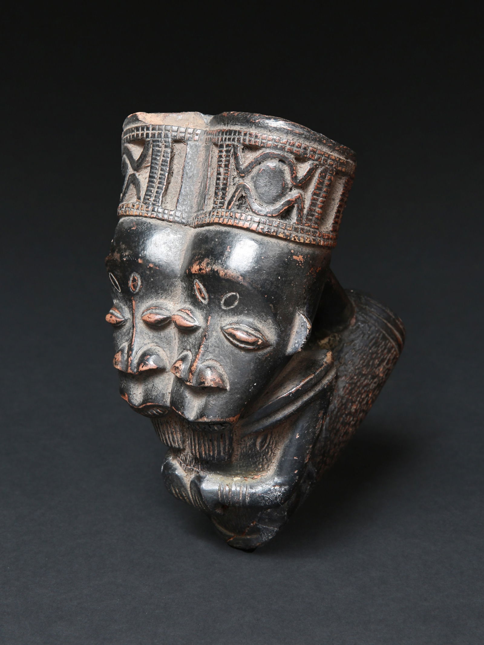 A Bali Ceremonial Tobacco Pipe double Bowl (2 Heads), "kan" (1 of 12)