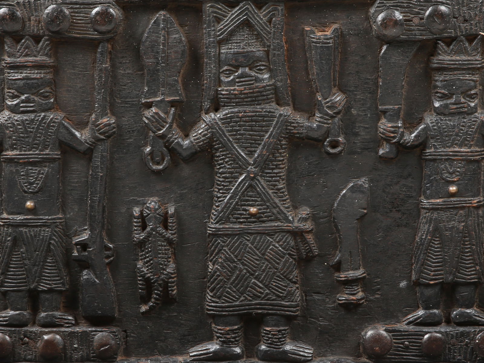 An Edo Throne, "Agba" (1 of 19)