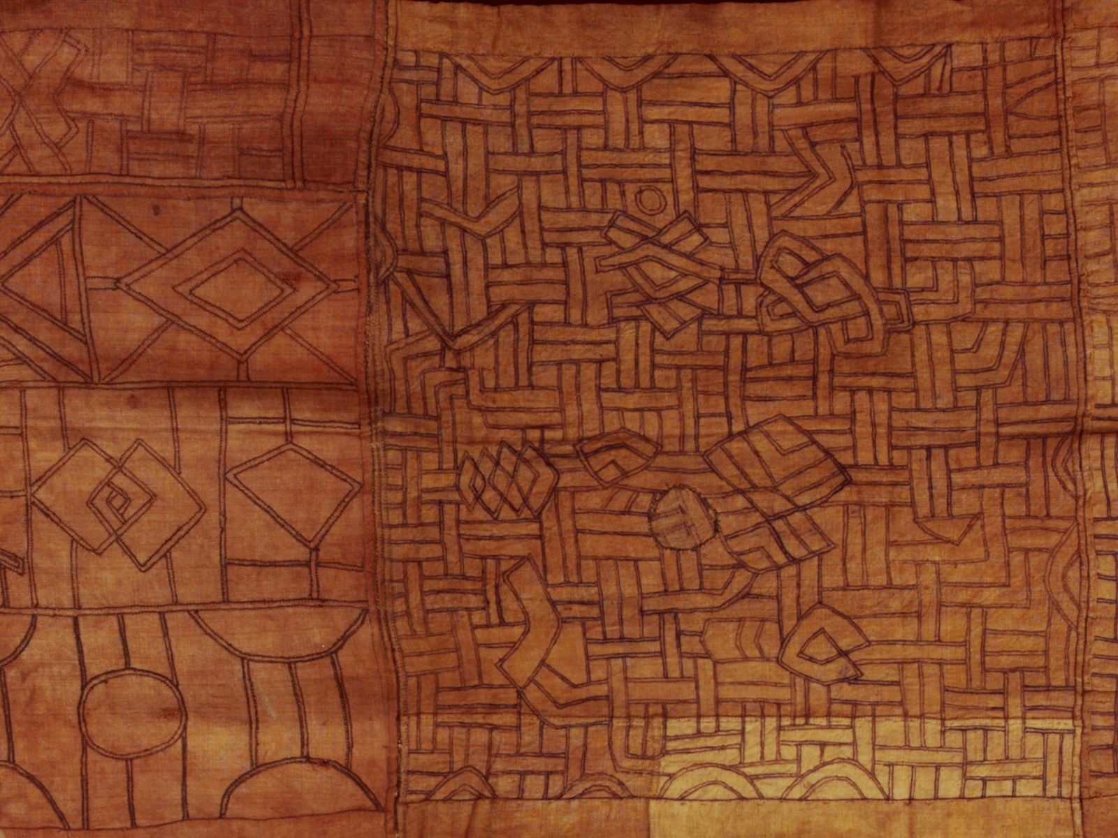 A Kuba Woven Fabric, Overskirt: Wickelgewand Kuba. DR Kongo Ohne Sockel / without base Raphia. B 75 cm. L 540 cm. Provenienz: Galerie Walu, Basel. Der Name "Kuba" kommt aus der Bantu-Sprache und bedeutet dort "Wurfmesser". Das K