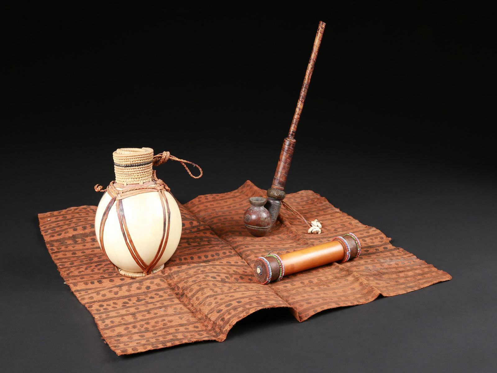 Bark Textile, Ostrich Egg Container, Pipe, Snuff Container (1 of 7)