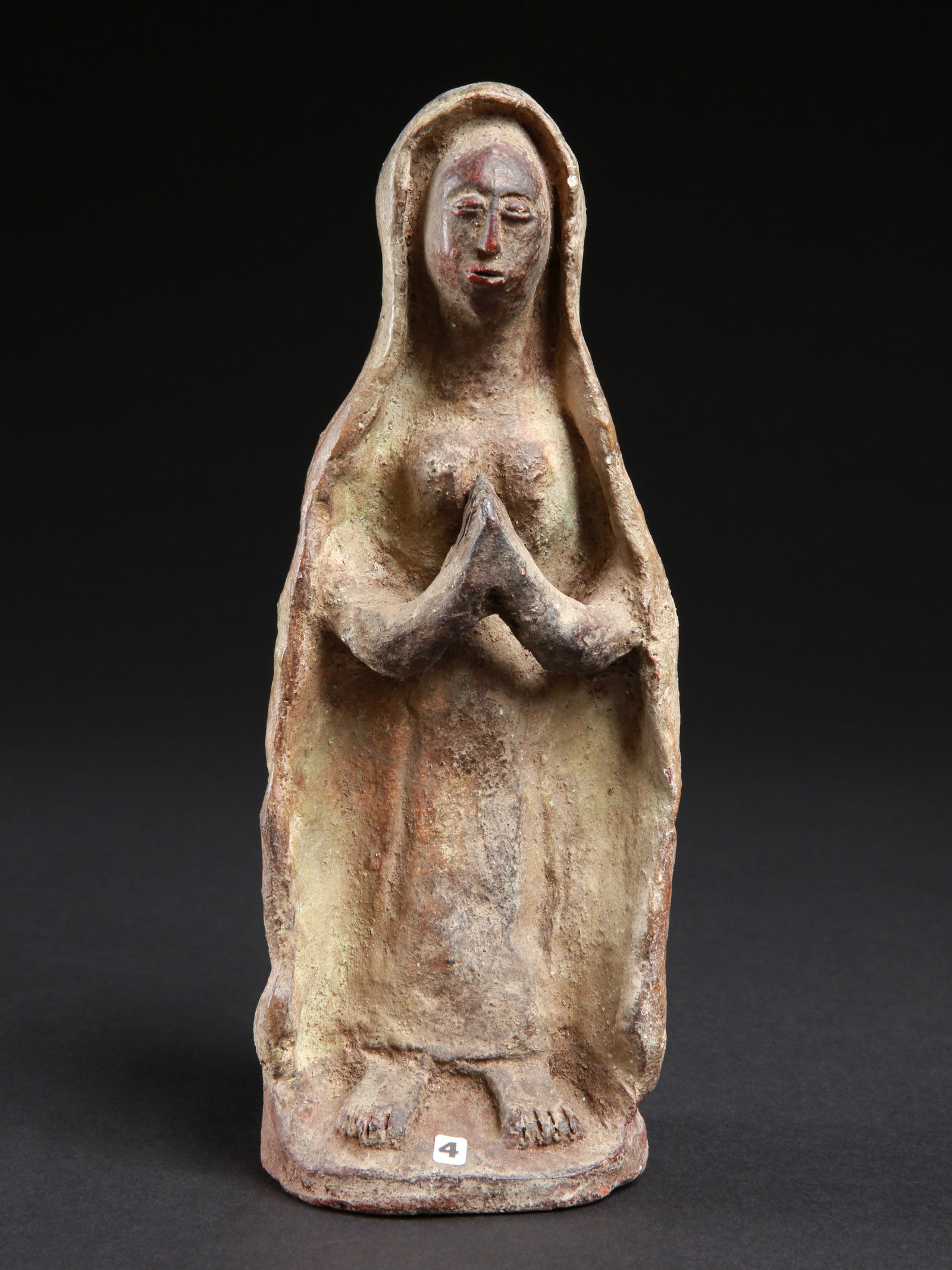 A Luba praying Figure, Virgin Mary: Betende Marienfigur Luba. DR Kongo A Luba Christian Votive Figure Ohne Sockel / without base Terrakotta. H 28,5 cm. Provenienz: - Edmond (Edi) Remondino, Burundi und Zürich. - Schweizer Privatsam