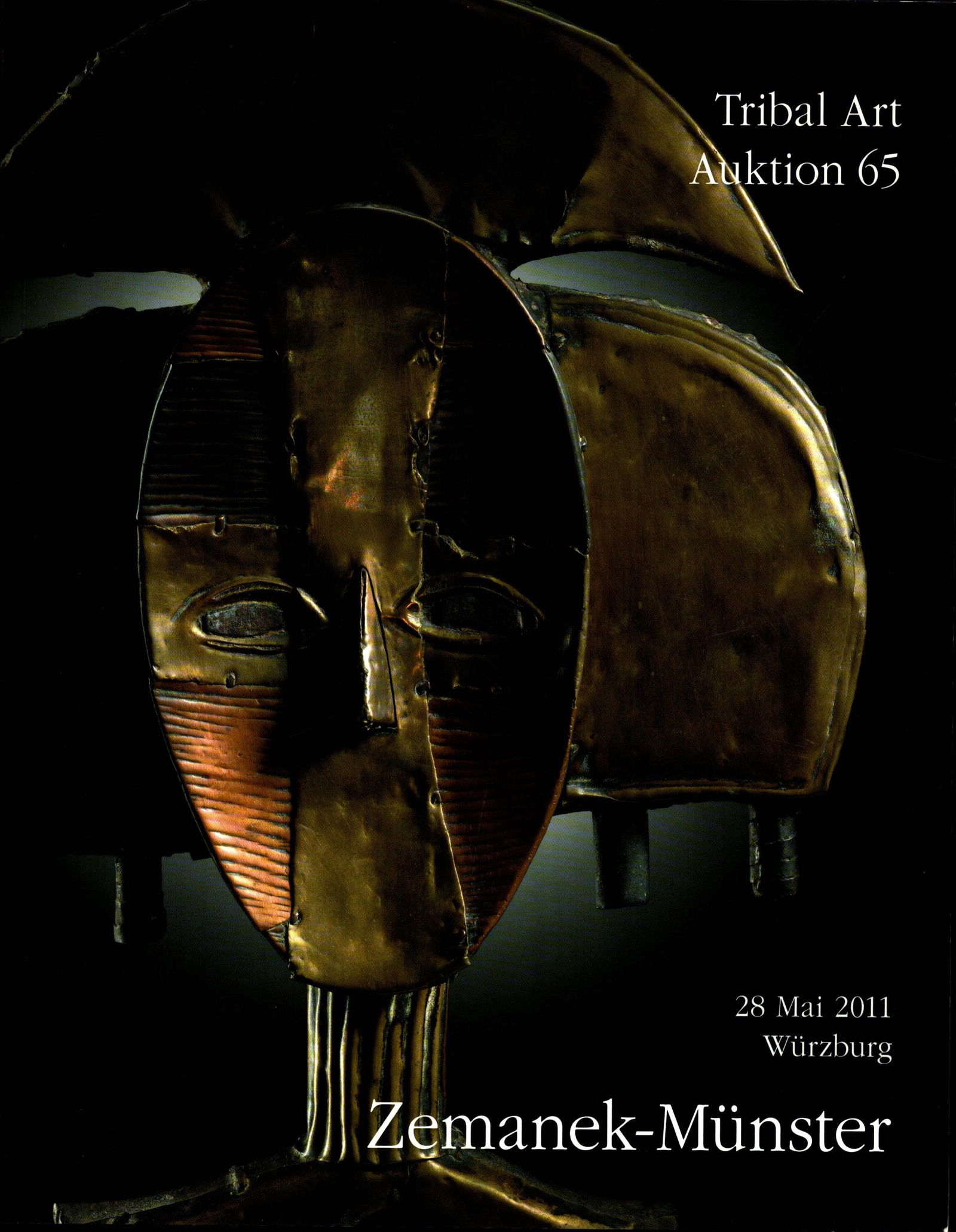 A Bongo Stone Head - 14