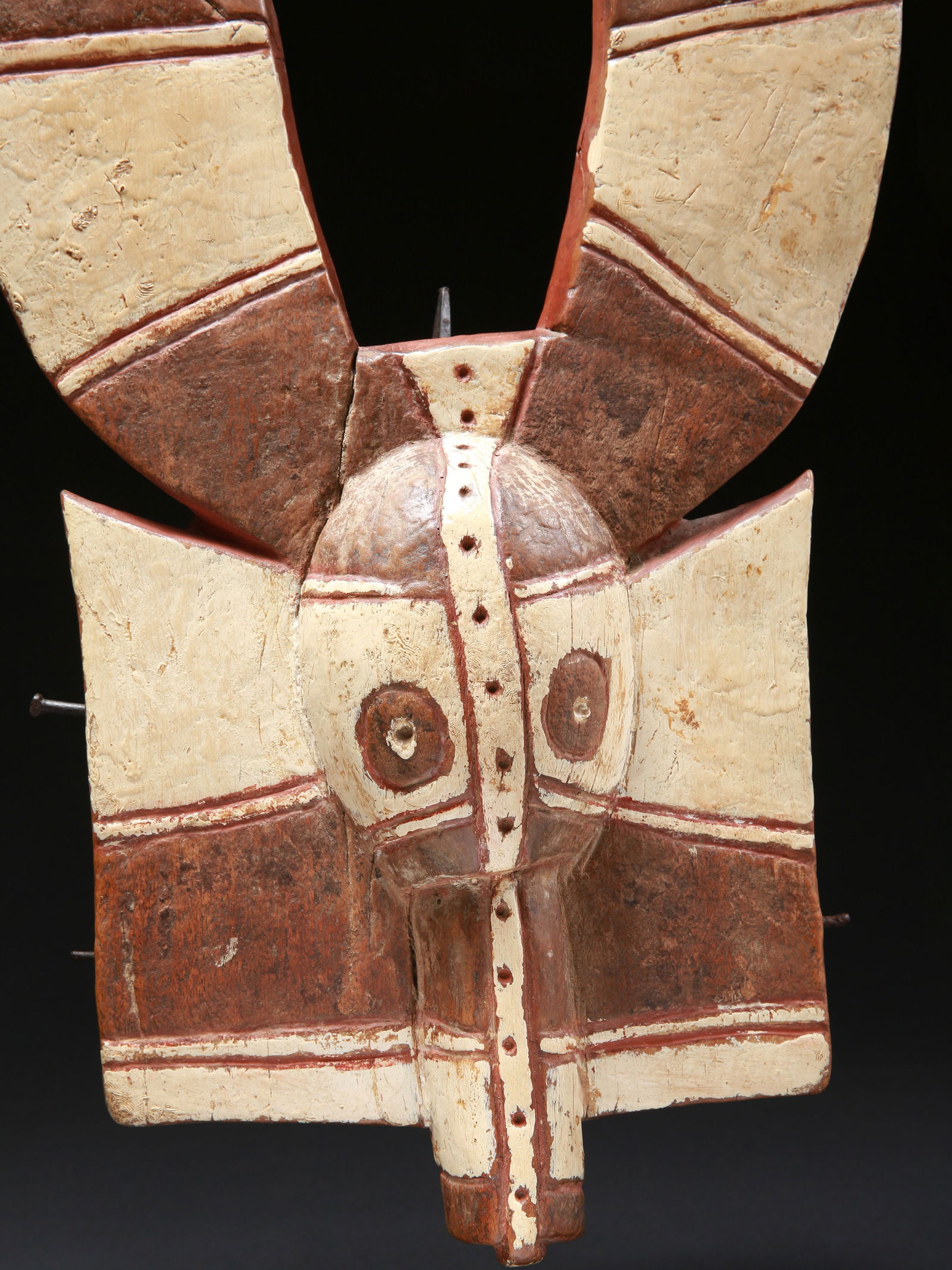 A Gurunsi Mask, "simma" - 7