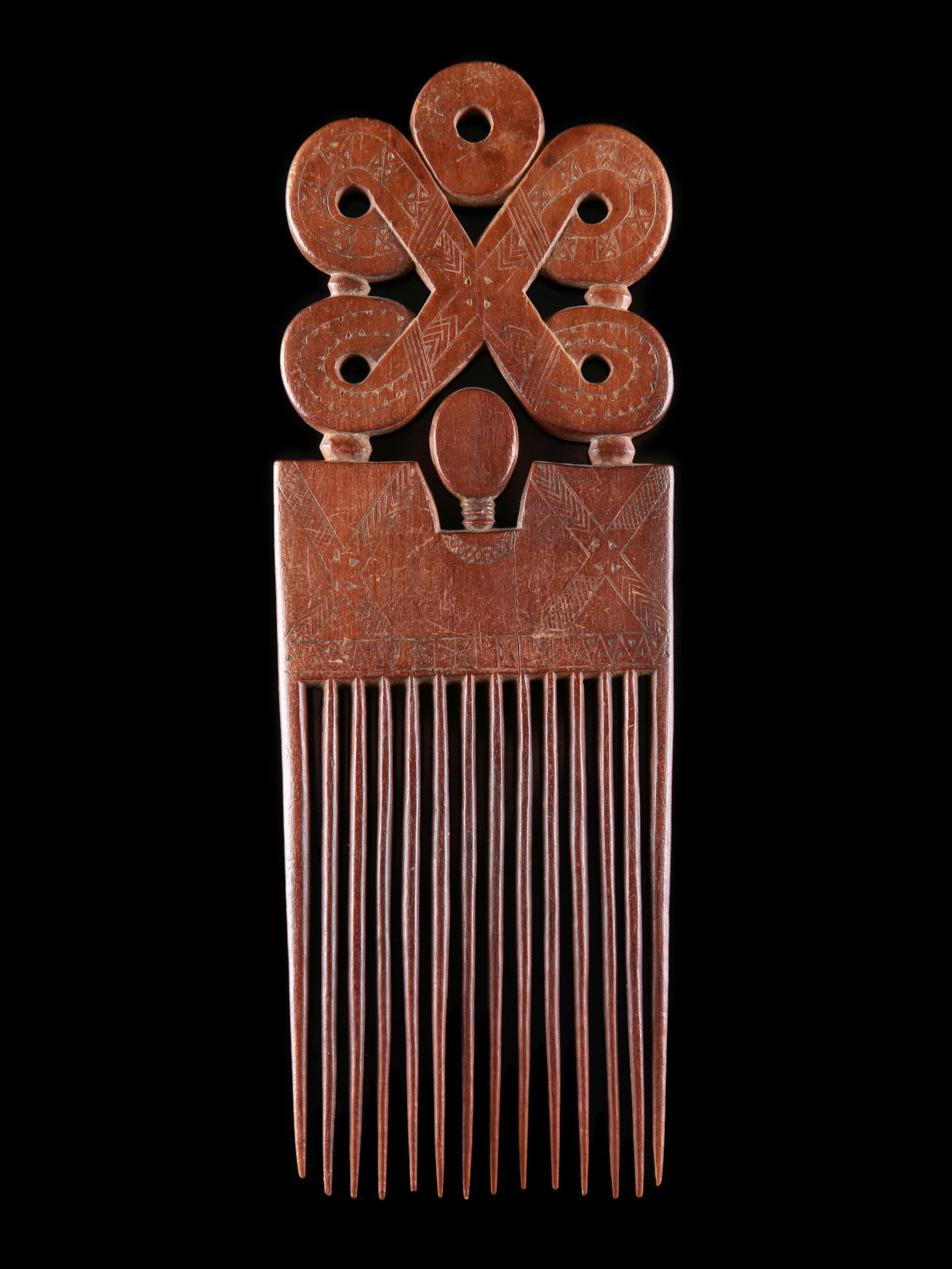 An Asante Comb, "duafe" - 4
