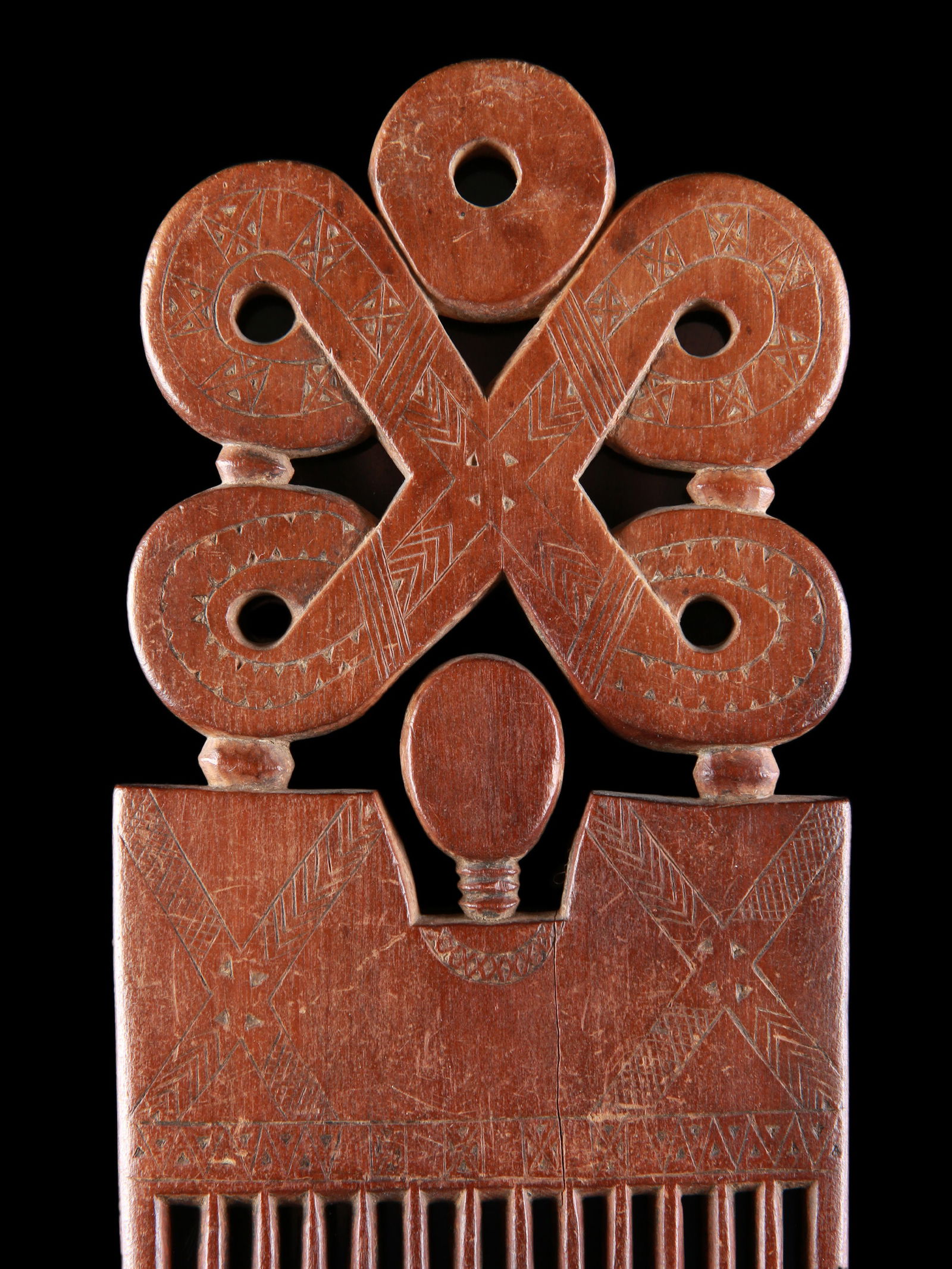 An Asante Comb, "duafe" - 5