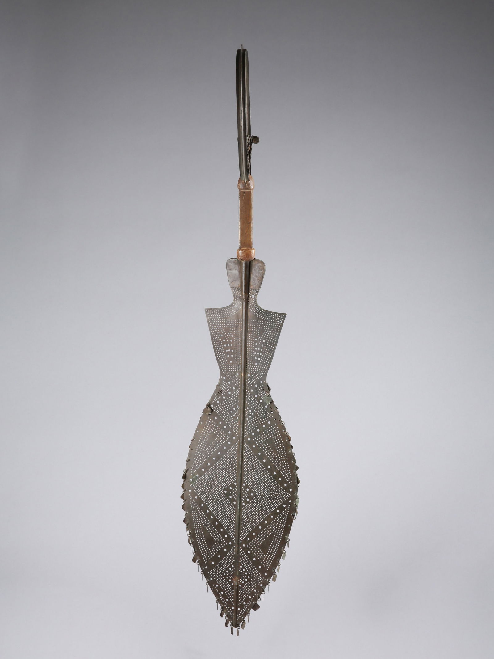 An Edo Ceremonial Sword, "eben" - 2