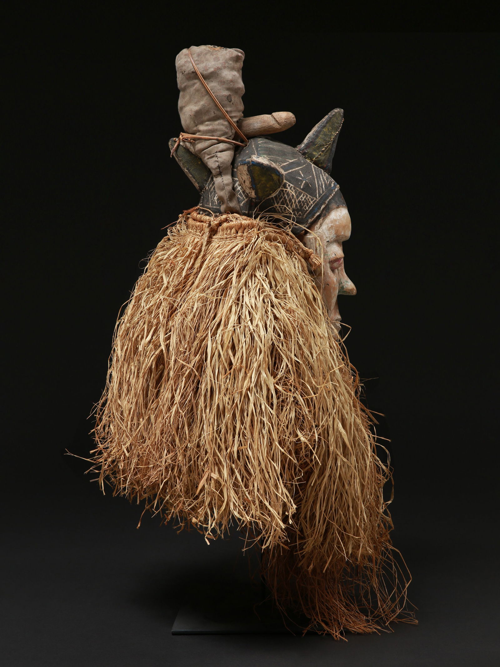 A Yaka Mask, "ndeemba" - 6