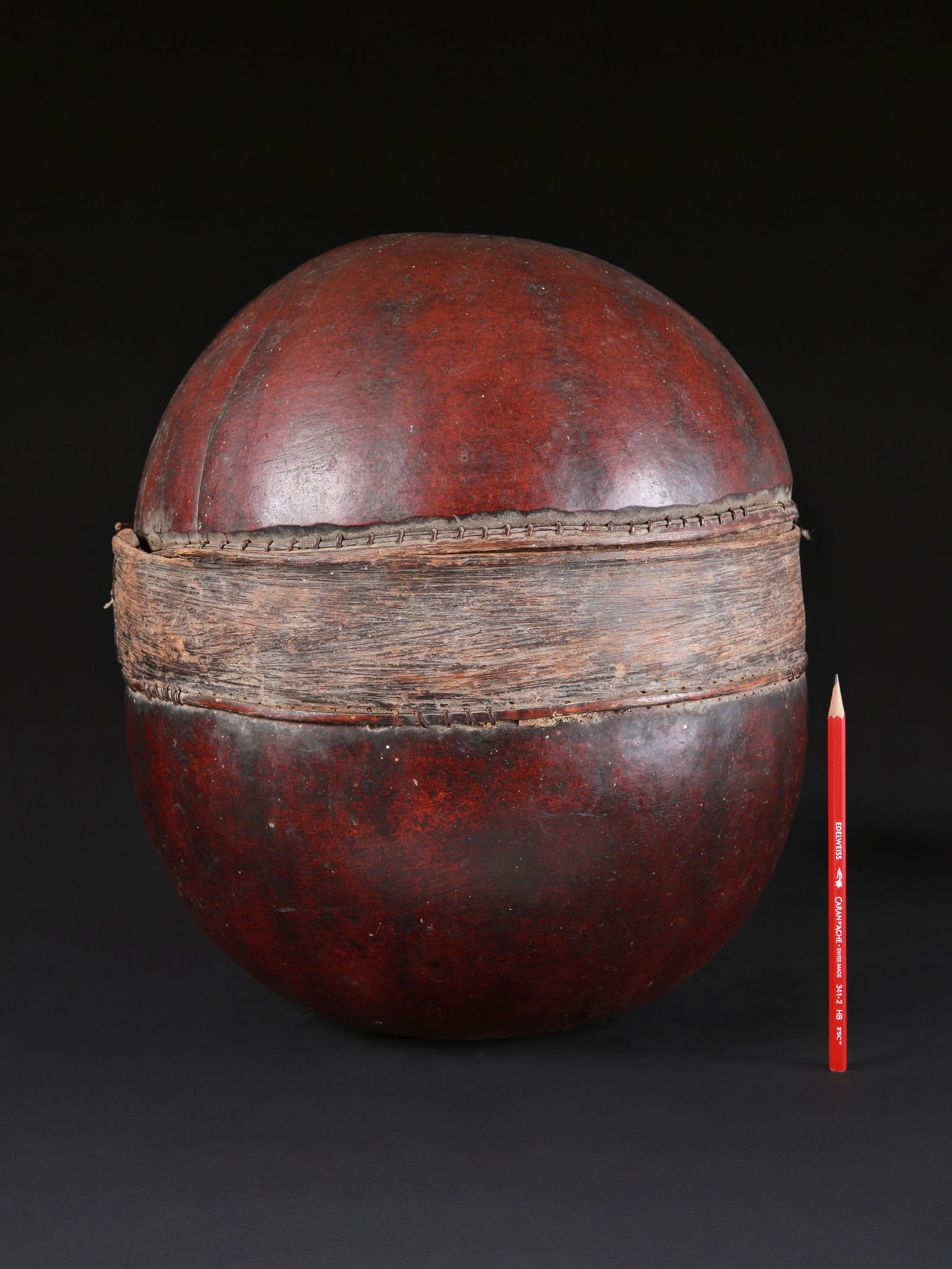 A Senufo lidded Container - 2