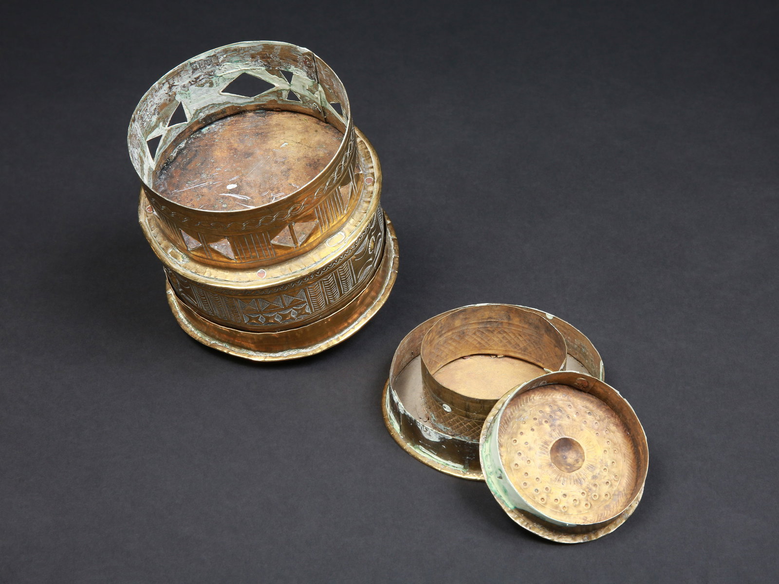 3 Asante lidded Vessels, "forowa" - 11