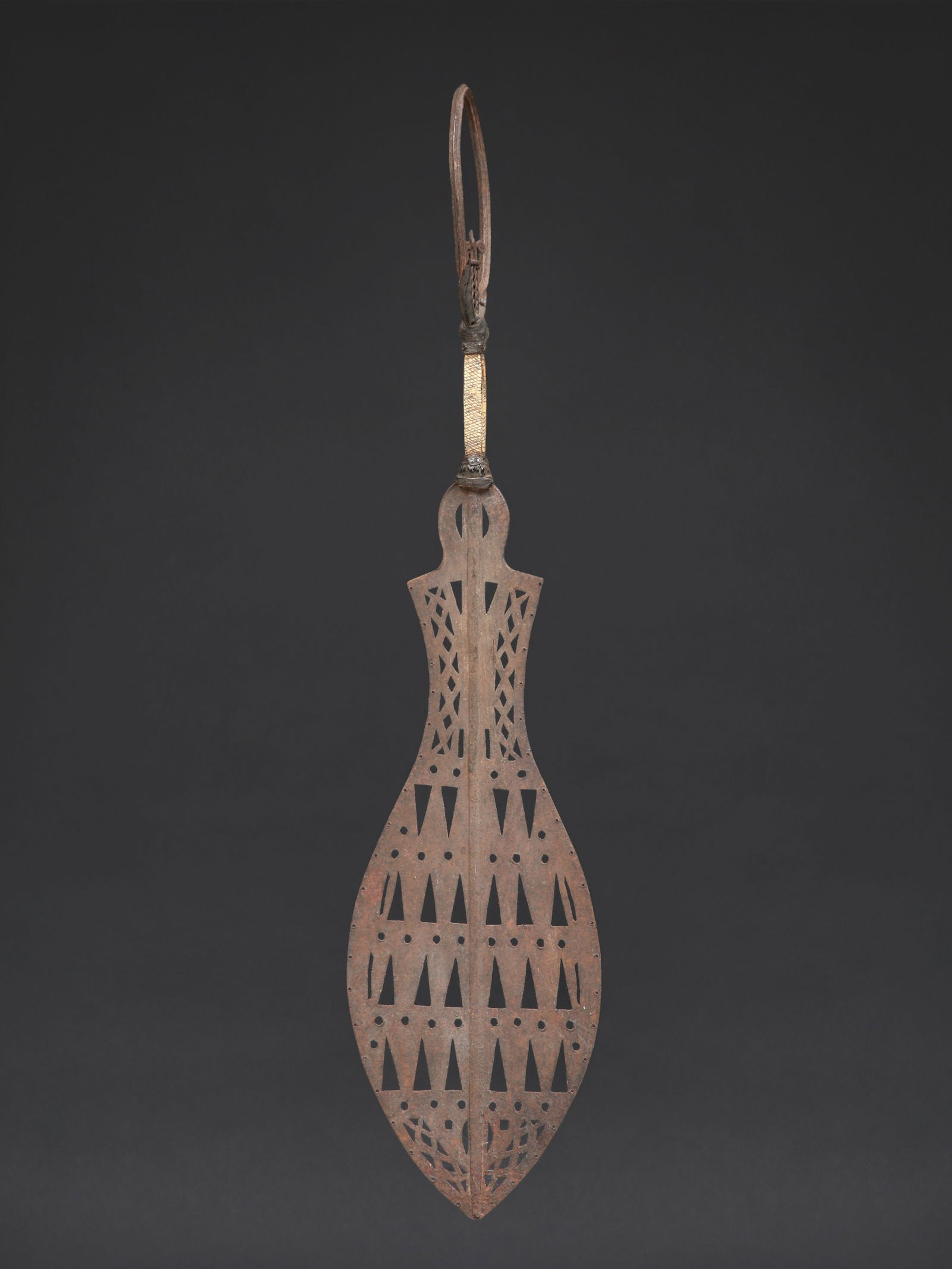 An Edo Ceremonial Sword, "eben" - 2