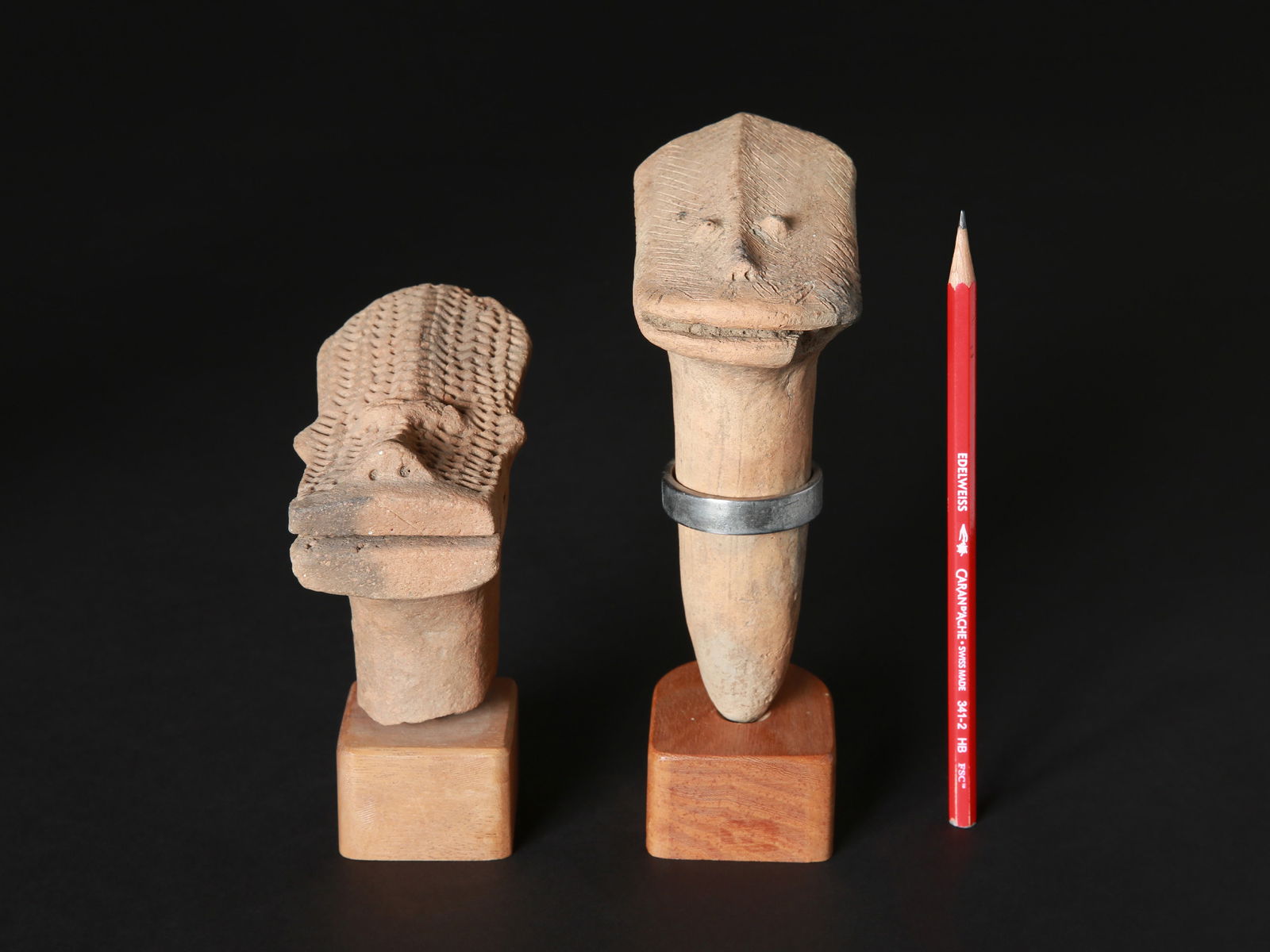 2 Sao Terracotta Heads - 2