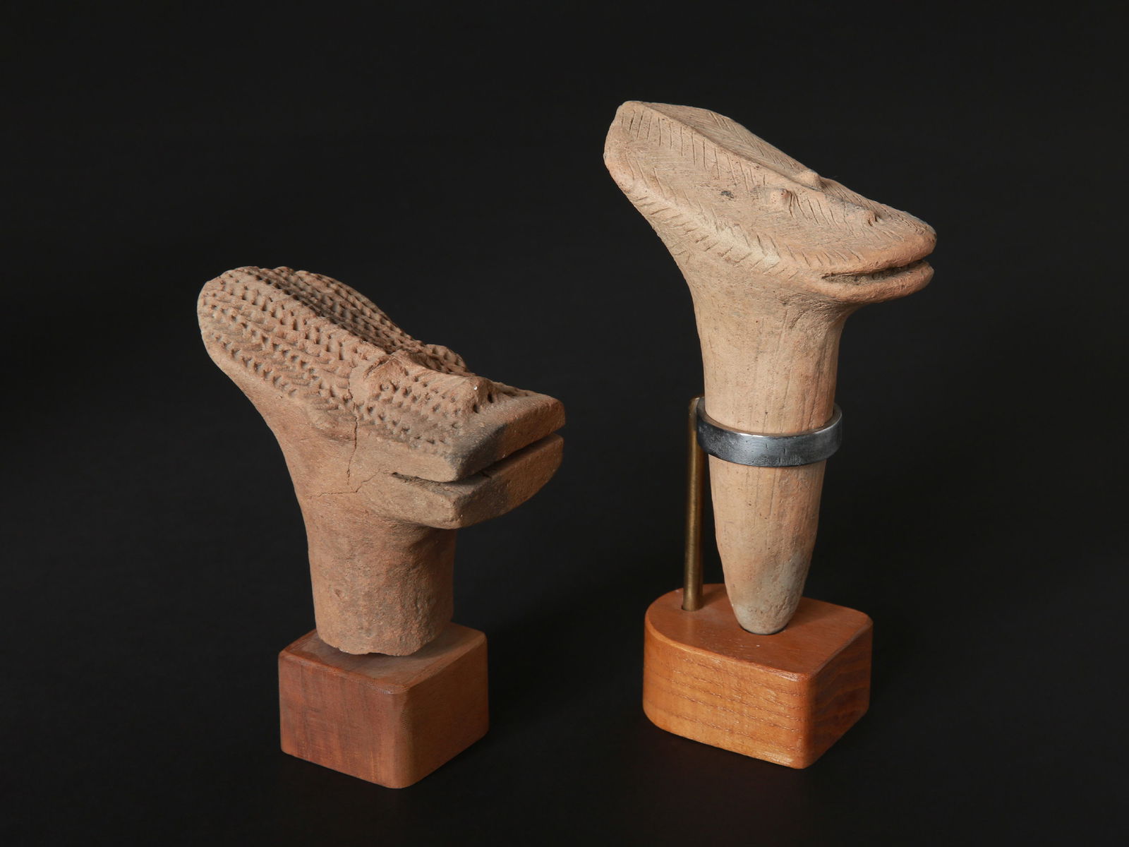 2 Sao Terracotta Heads - 4