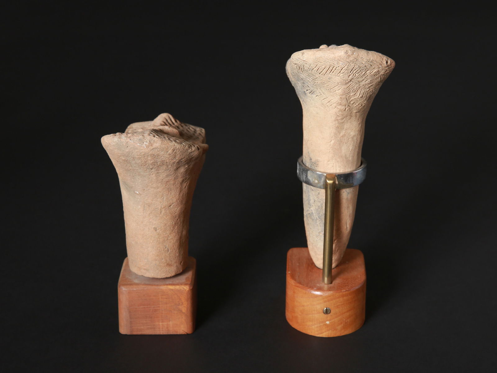 2 Sao Terracotta Heads - 7