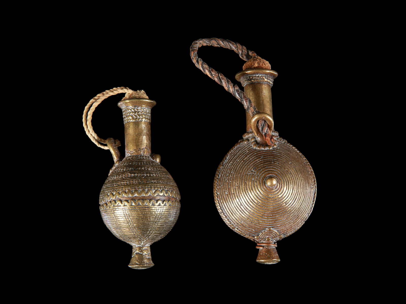 2 Kirdi Snuff Containers - 3