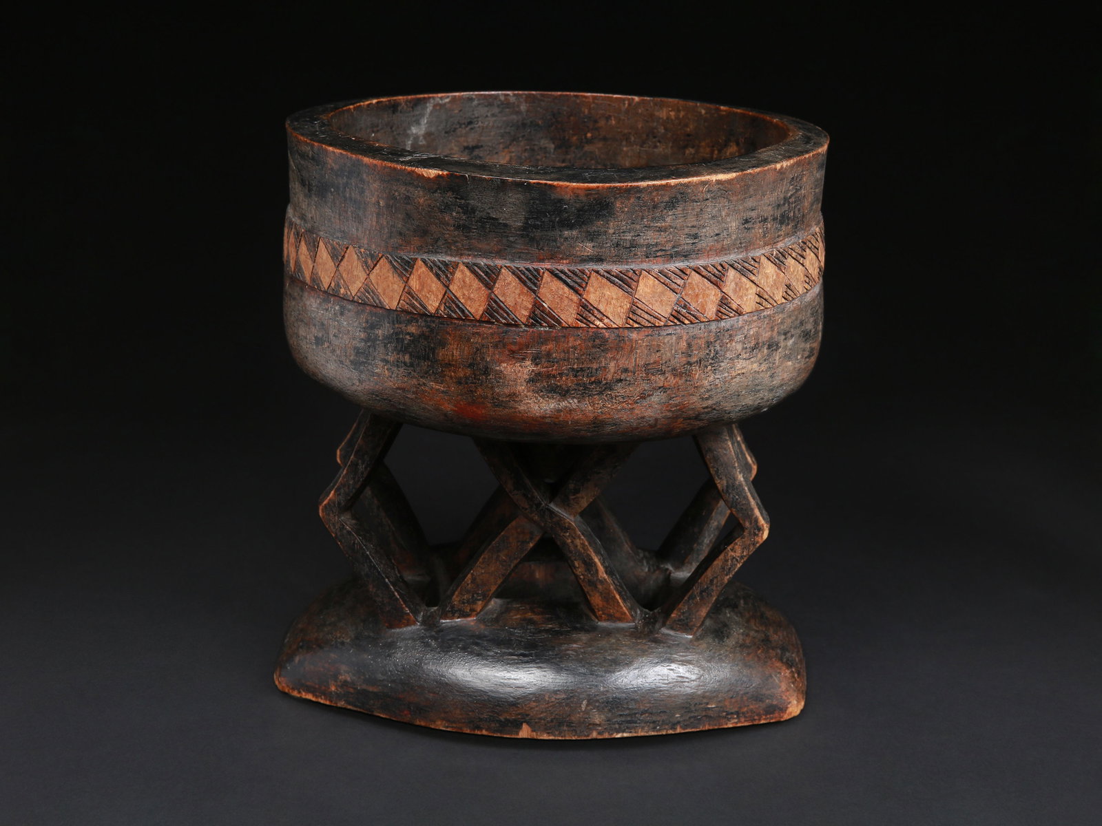 A Lozi Bowl - 11