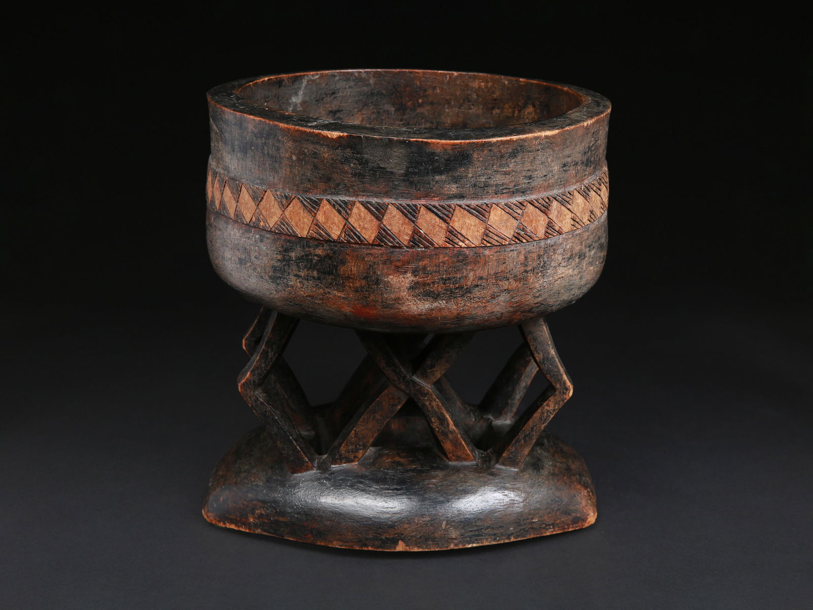 A Lozi Bowl - 3