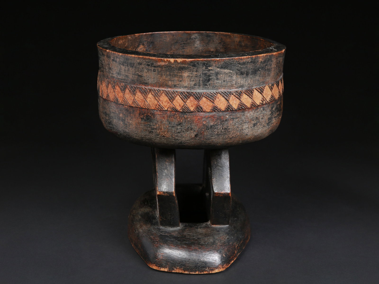 A Lozi Bowl - 9