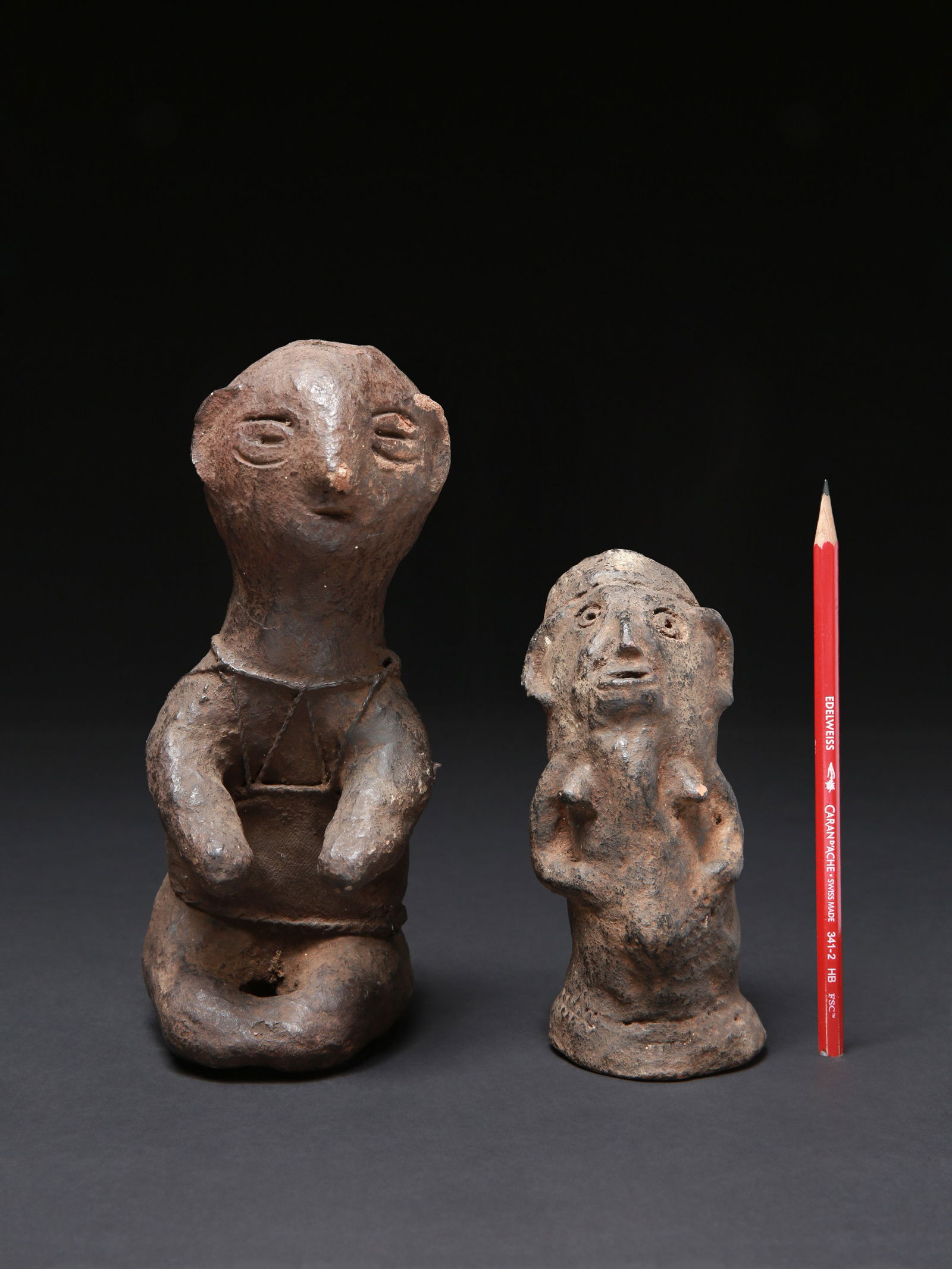 2 Zigua Miniature Terracotta Figures - 2