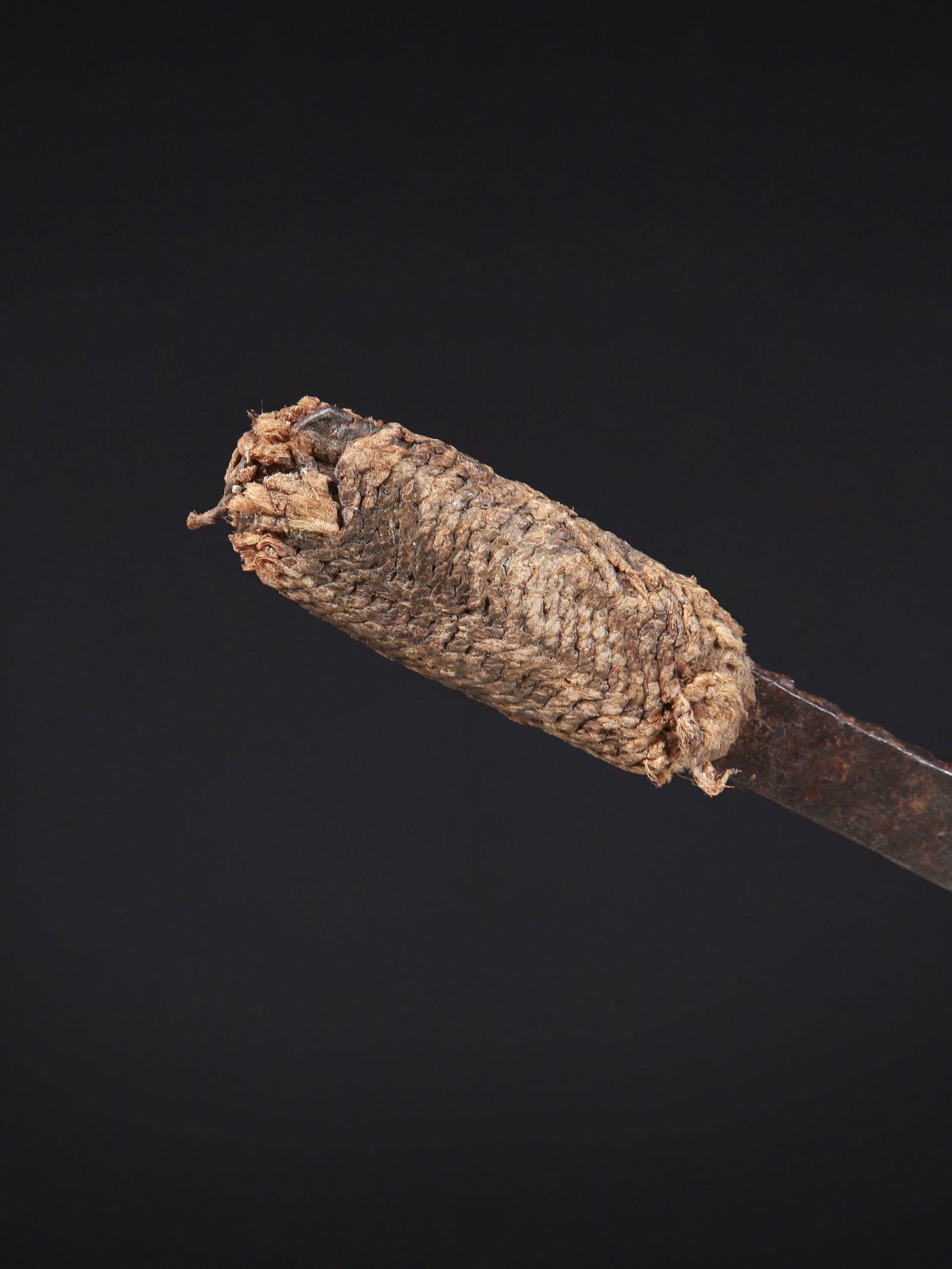A Nzakara Throwing Knife, "kpinga" - 3