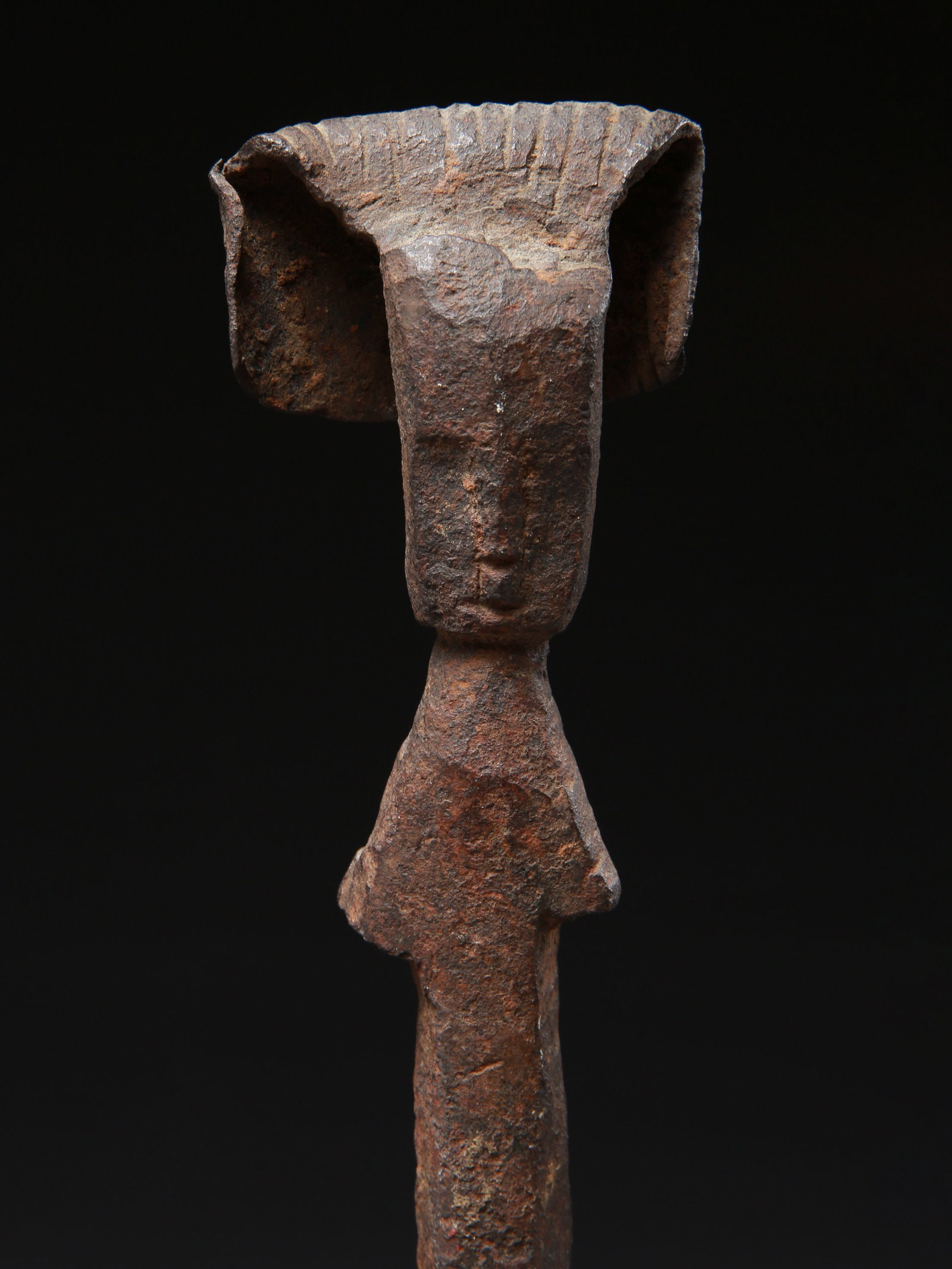 A Dogon Iron Figure / Tribal Art - 10