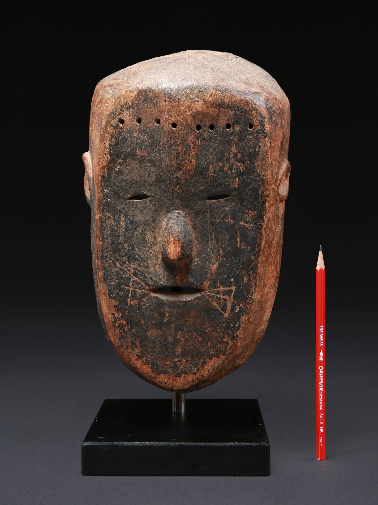 A Tiv Mask - 2