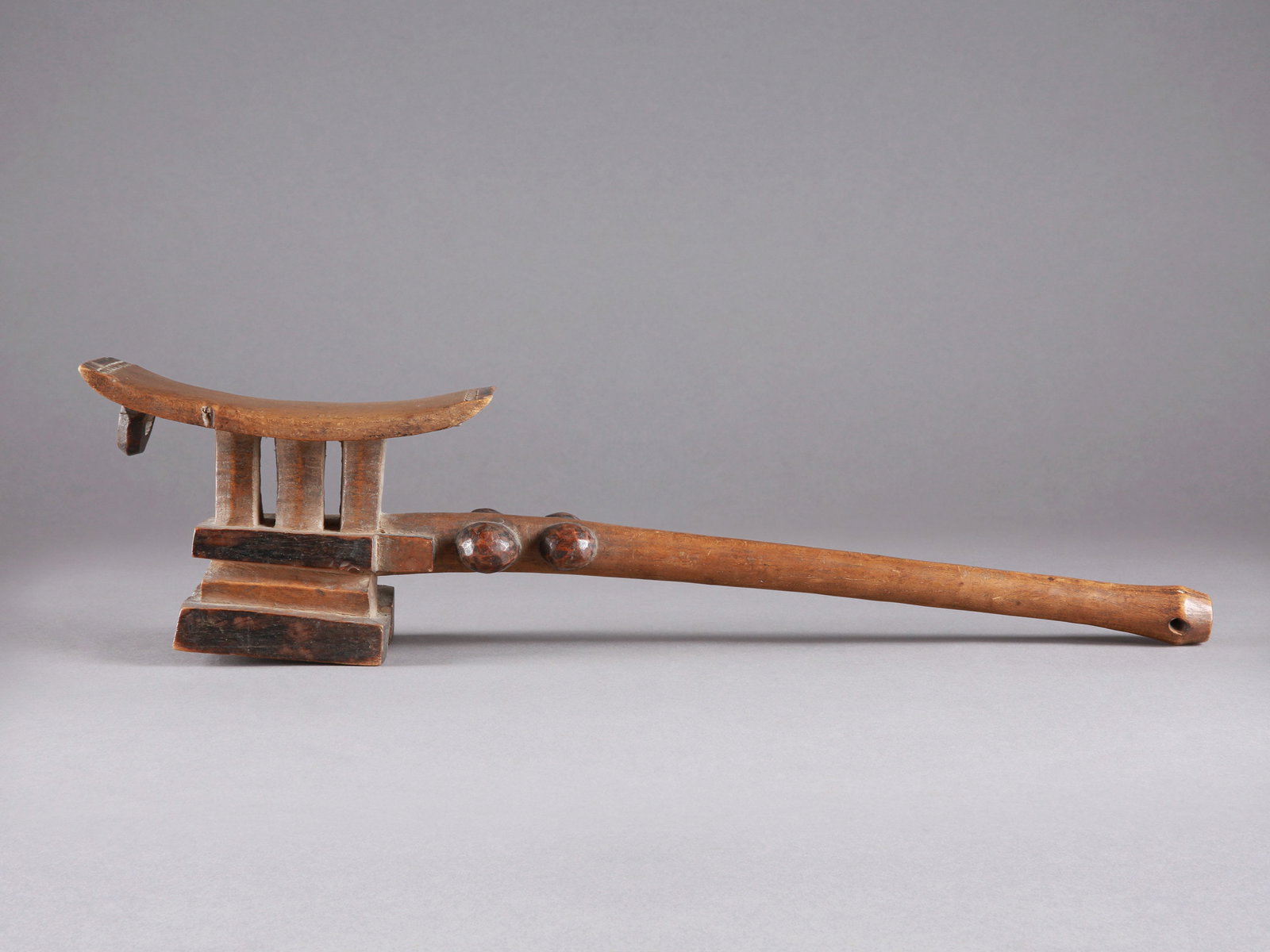 A Tsonga Headrest, "xhinkenhela - 2