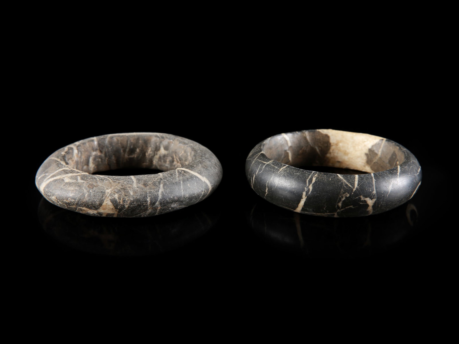 2 Stone Bracelets - 5