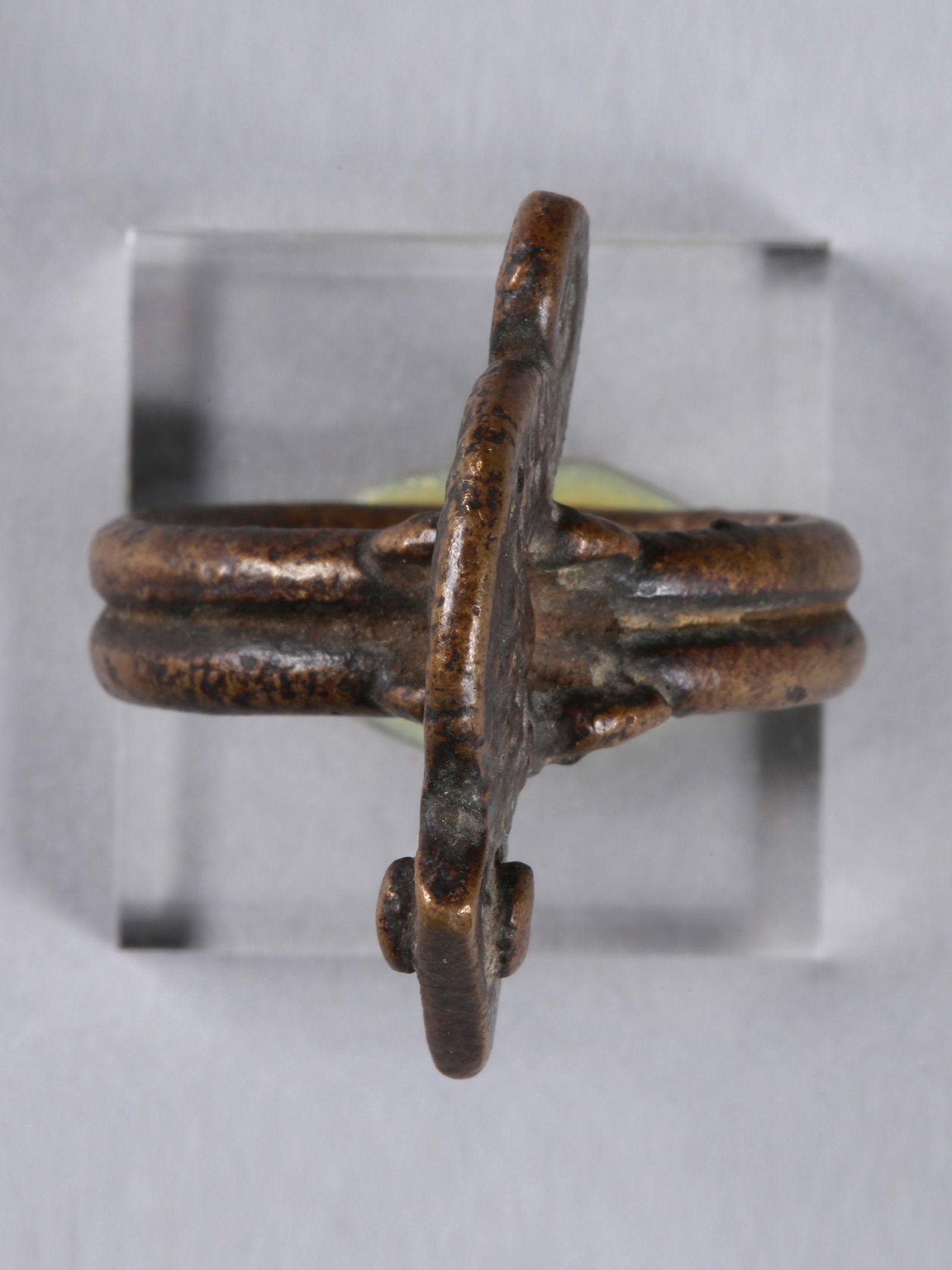 A Lobi Ring - 10