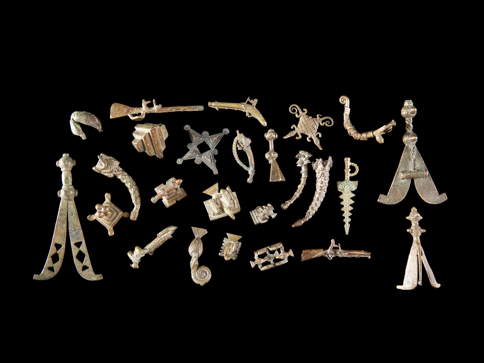 25 Asante figurative Goldweights (1 of 6)